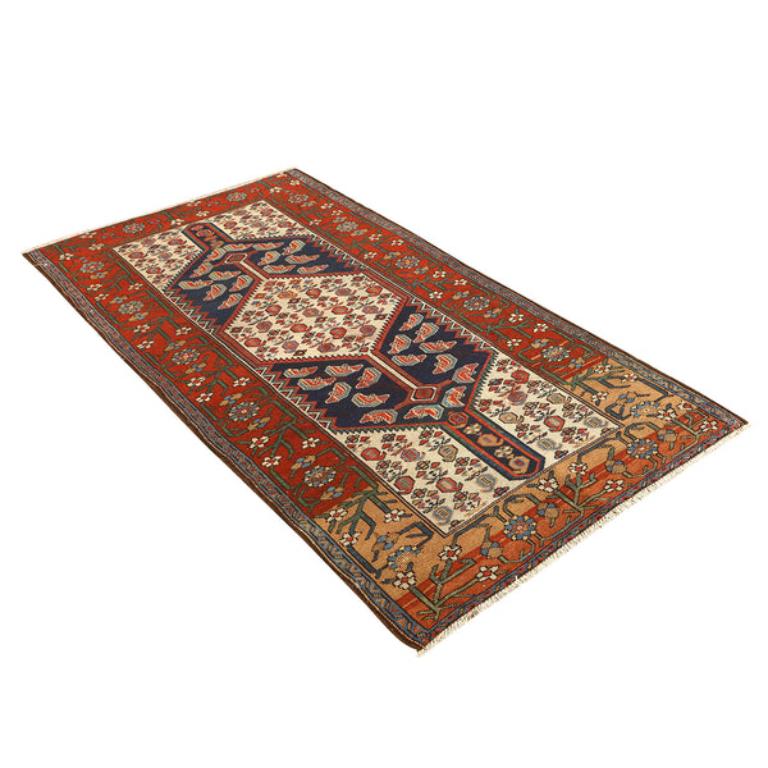 Perse Tapis persan ancien Zanjan - Taille : 6 pieds 1 pouces x 3 pieds 4 pouces en vente