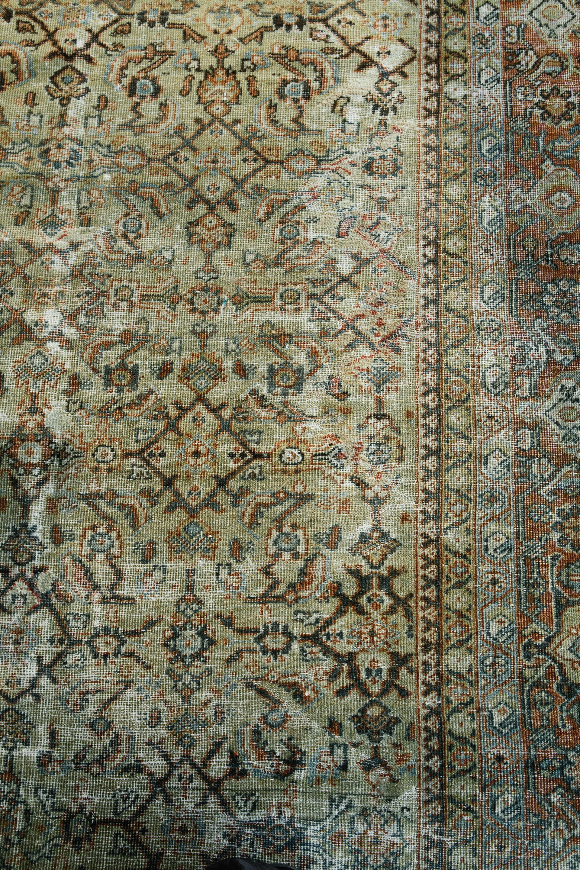 Antiker persischer Ziegler-Teppich (Persisch) im Angebot