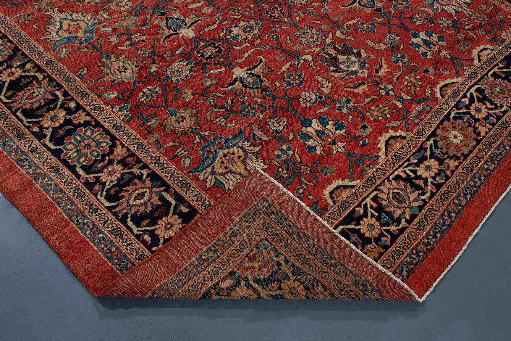 Antiker persischer Ziegler Sultanabad-Teppich im Zustand „Gut“ im Angebot in New York, NY