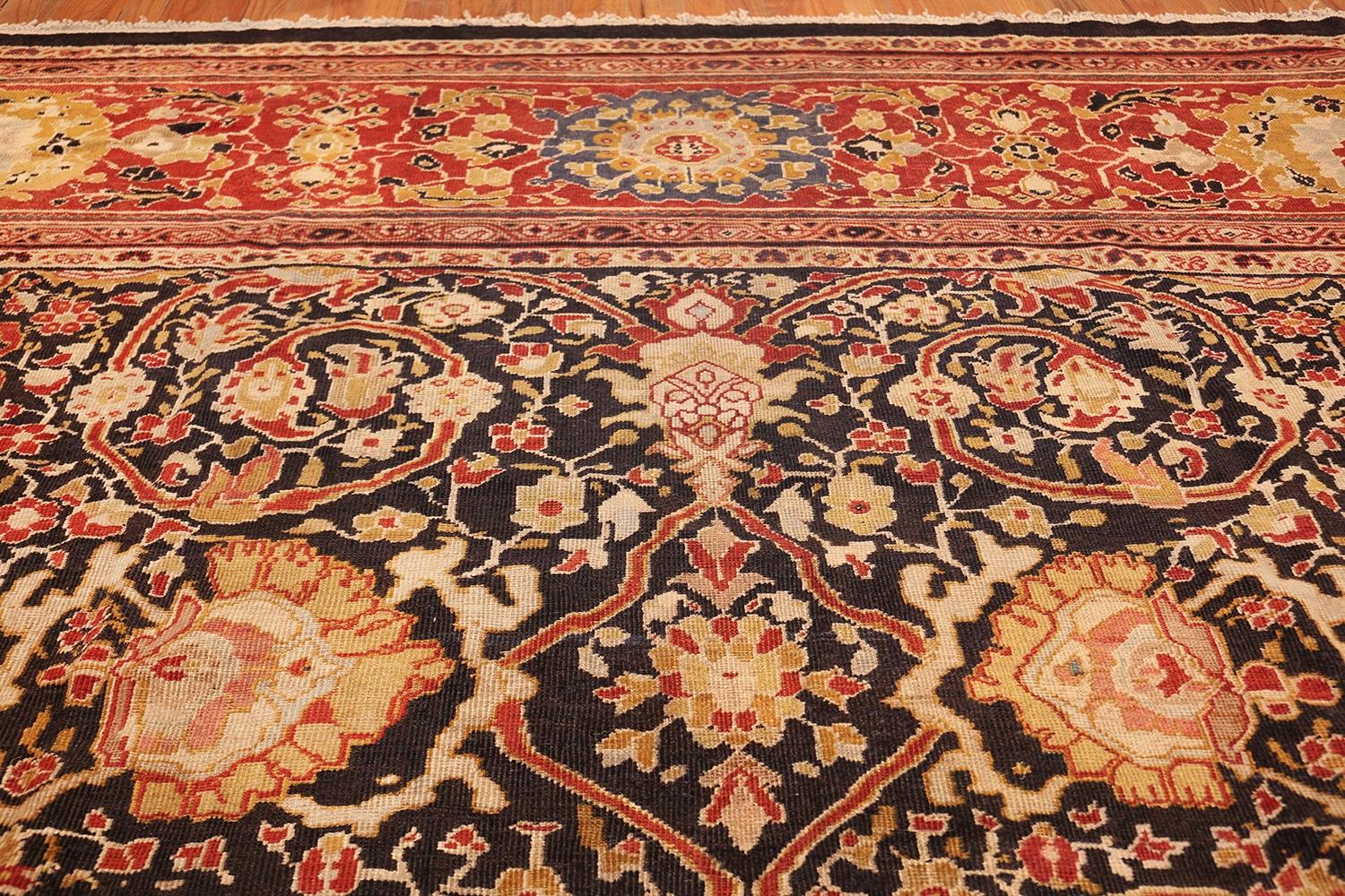 19th Century Antique Persian Sultanabad Rug. 13 ft 7 in x 16 ft 7 in For Sale