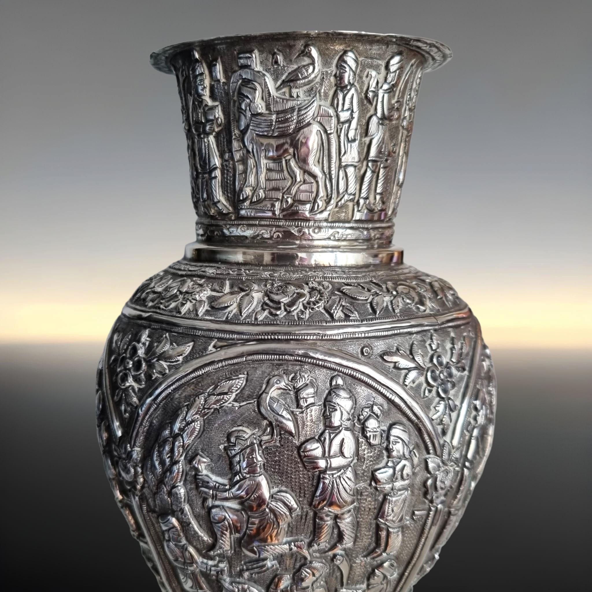Vase en argent antique persan Zoroastrian Parsi Parsee « Muktad », 1900 en vente 3