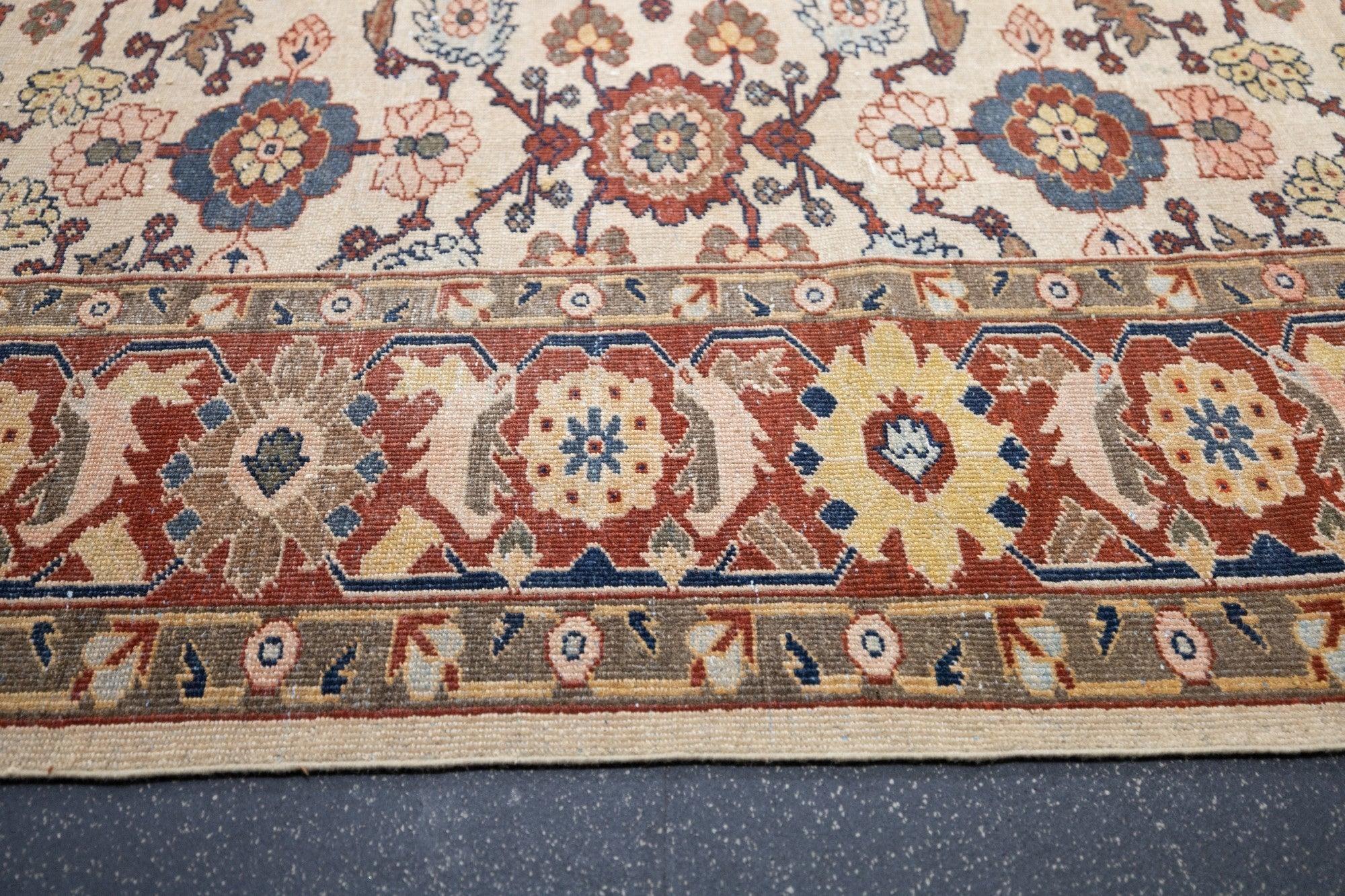 Antiker persischer Mahal Sultanabad-Teppich 8'6'' x 11'1'' (Persisch) im Angebot