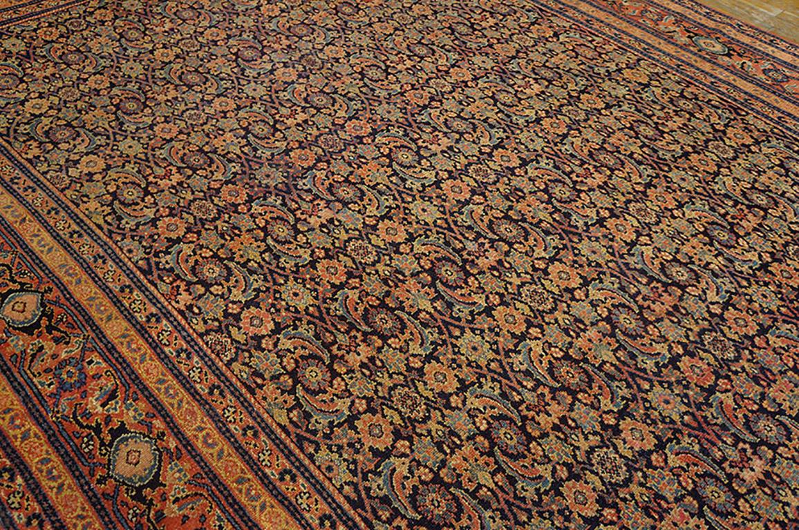 Wool 19th Century Persian Senneh Carpet ( 7'6