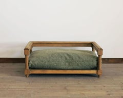 Antikes Pet-Bett „Square“
