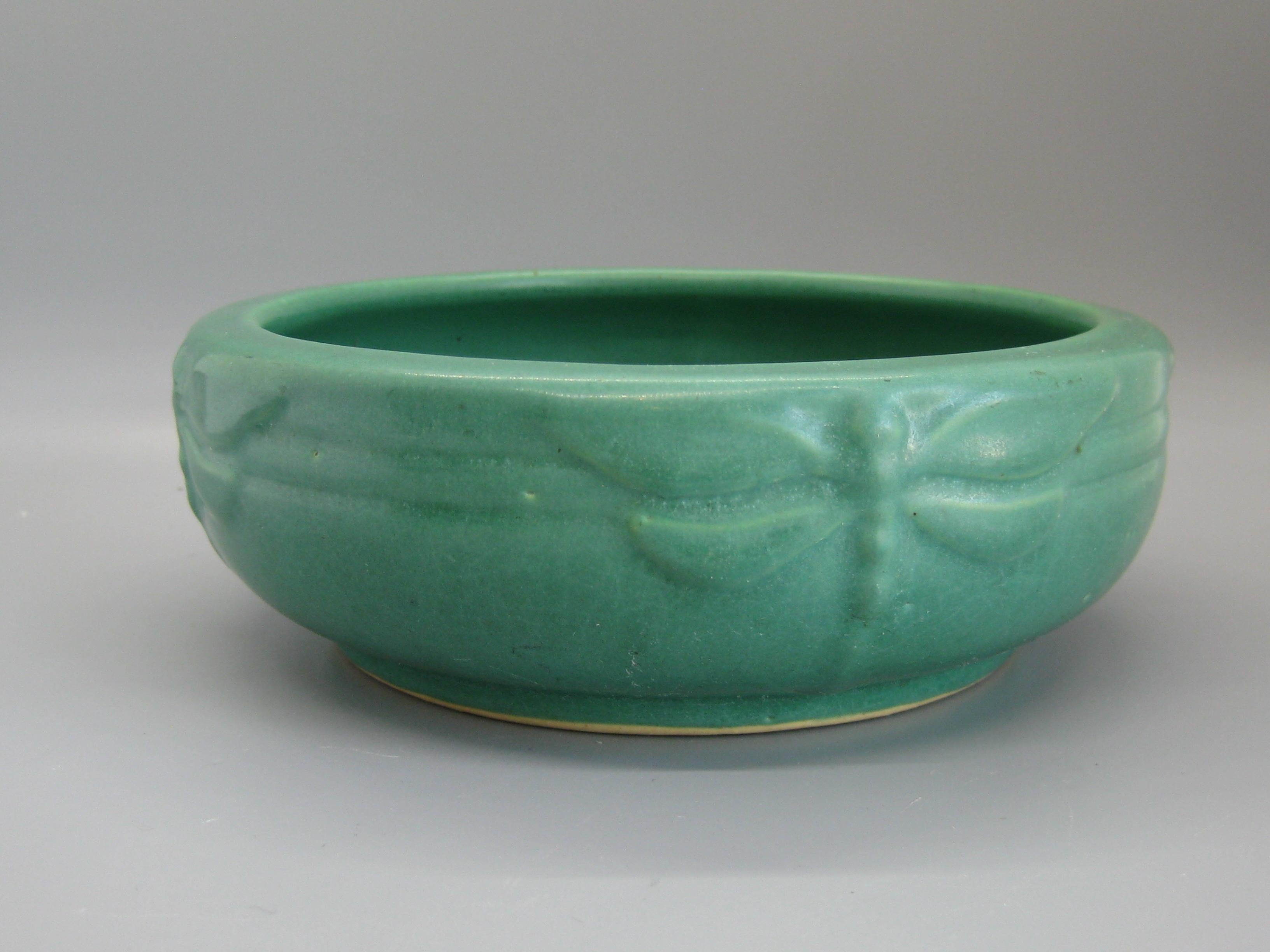 20th Century Antique Peters & Reed Zanesville Arts & Crafts Green Dragonfly Art Pottery Bowl