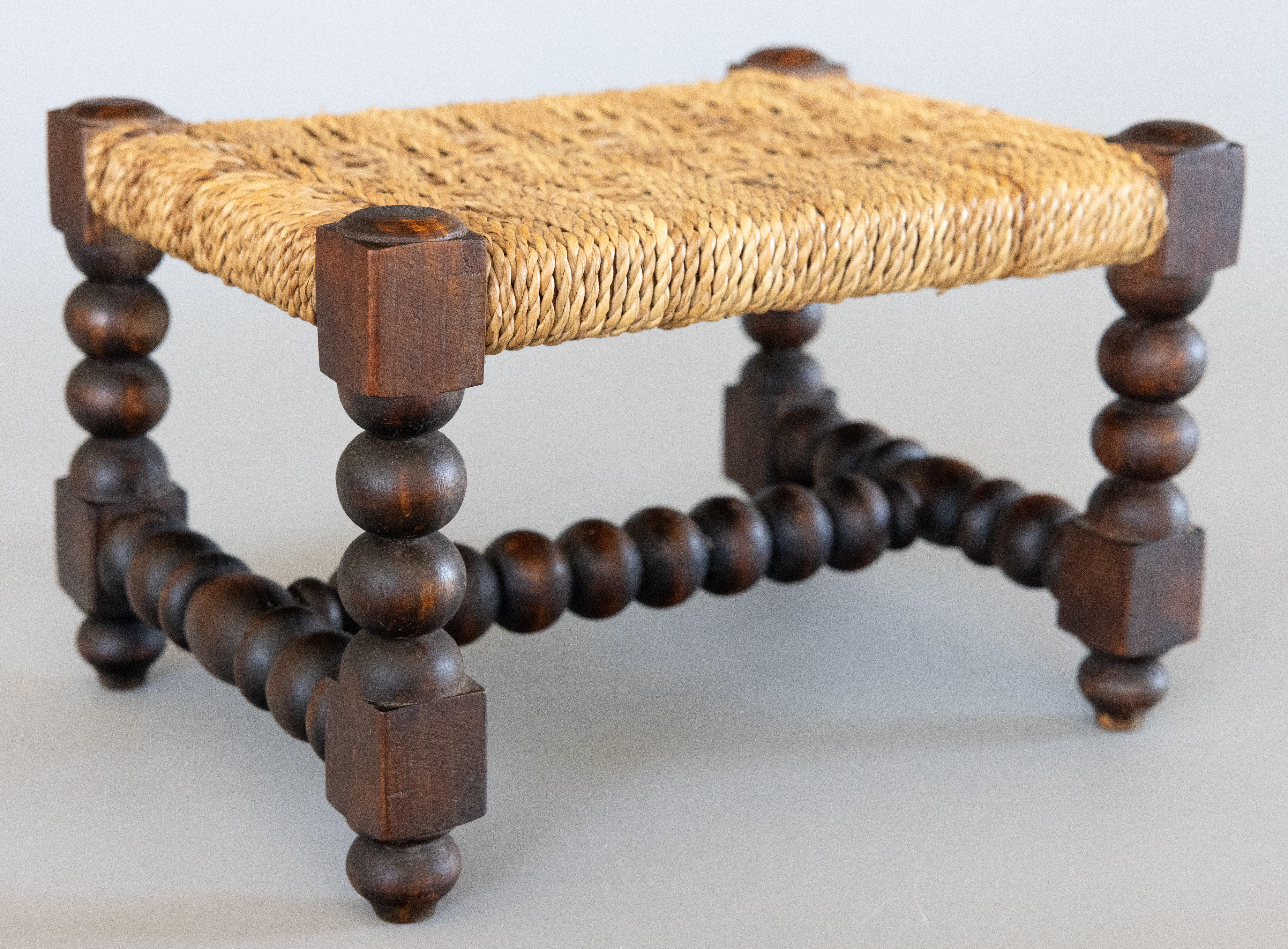 Antique Petite English Oak Woven Cord Rope Footstool Riser or Stand circa 1920 For Sale 6