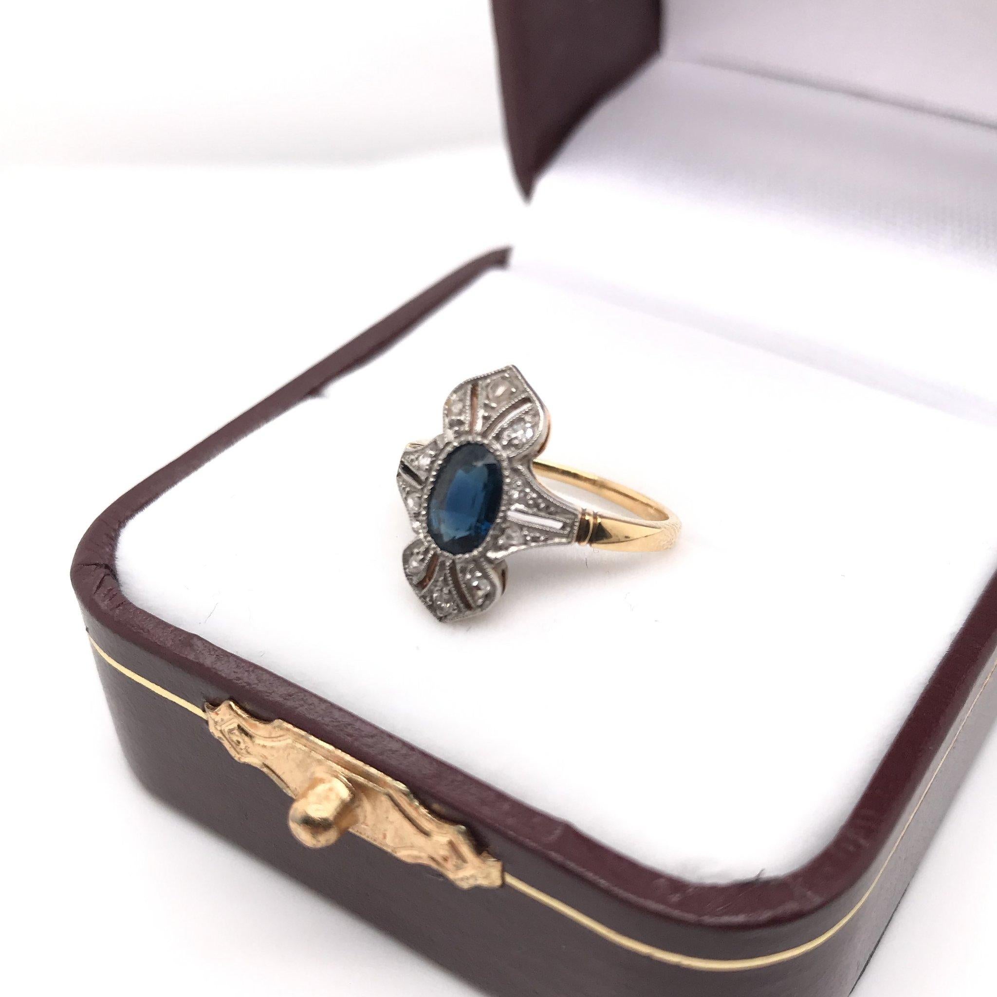 Antique Petite Sapphire & Diamonds Two Toned Ring In Good Condition In Montgomery, AL