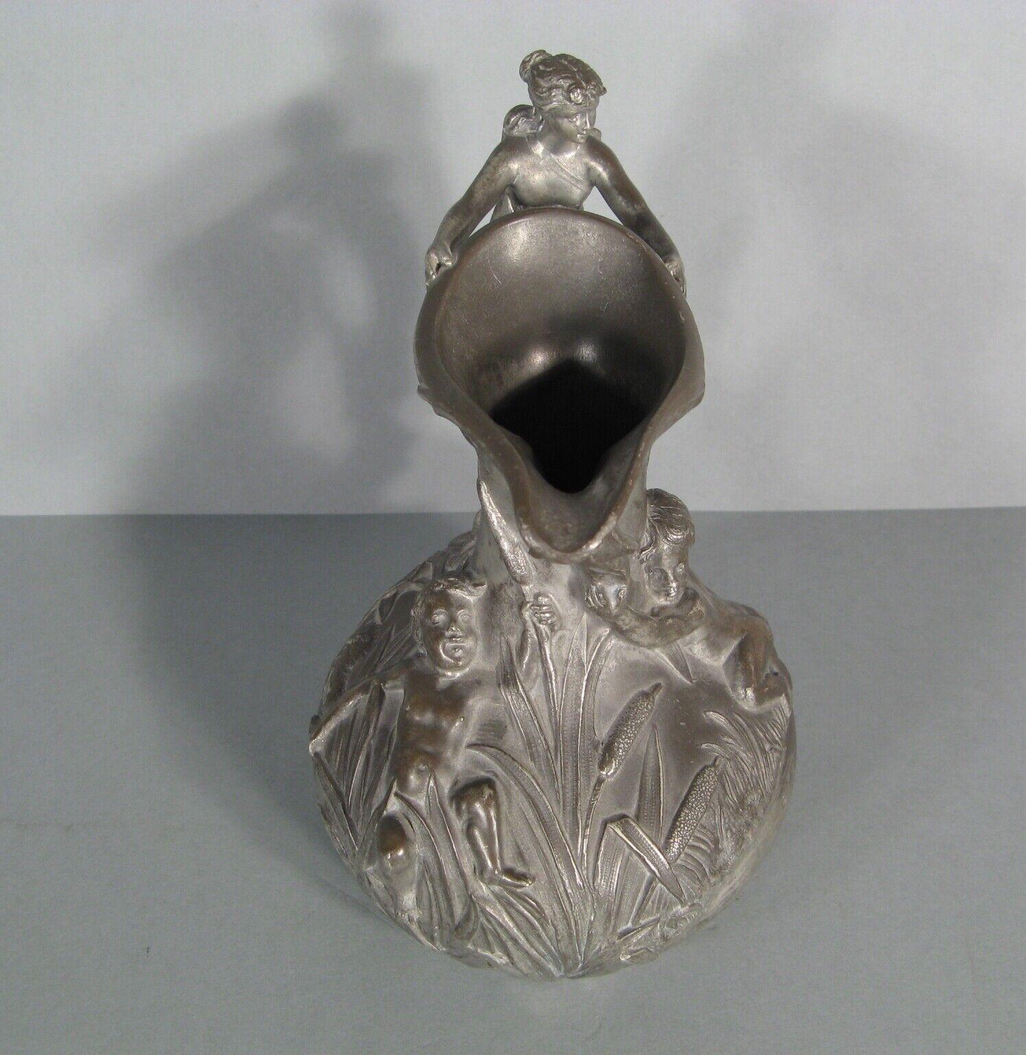 Antique Pewter Pitcher with Woman and Putti Motif Signed Henri Huppé - 1Y125 In Good Condition In Bordeaux, FR