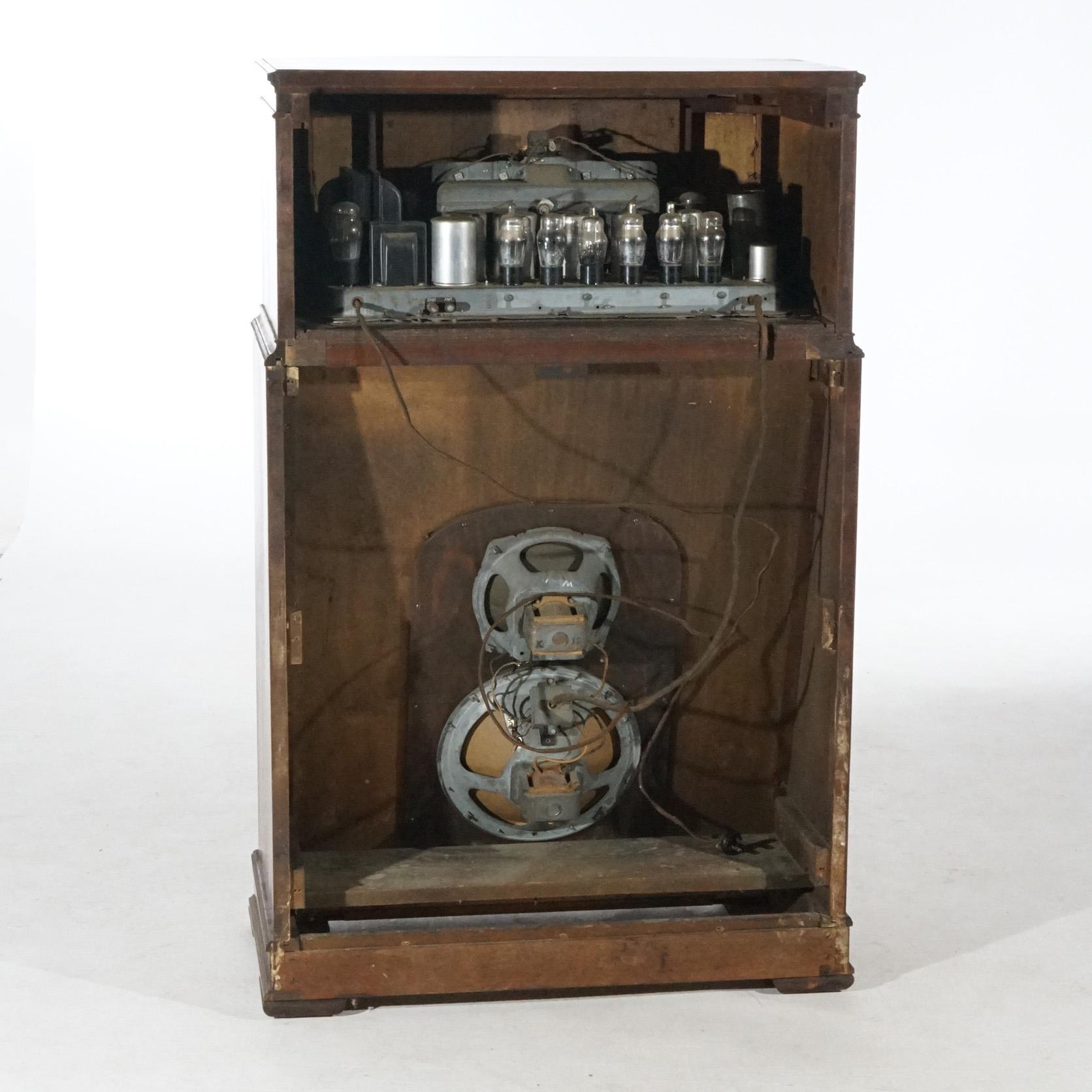 Antique Philco Floor Model Radio, circa 1920 6
