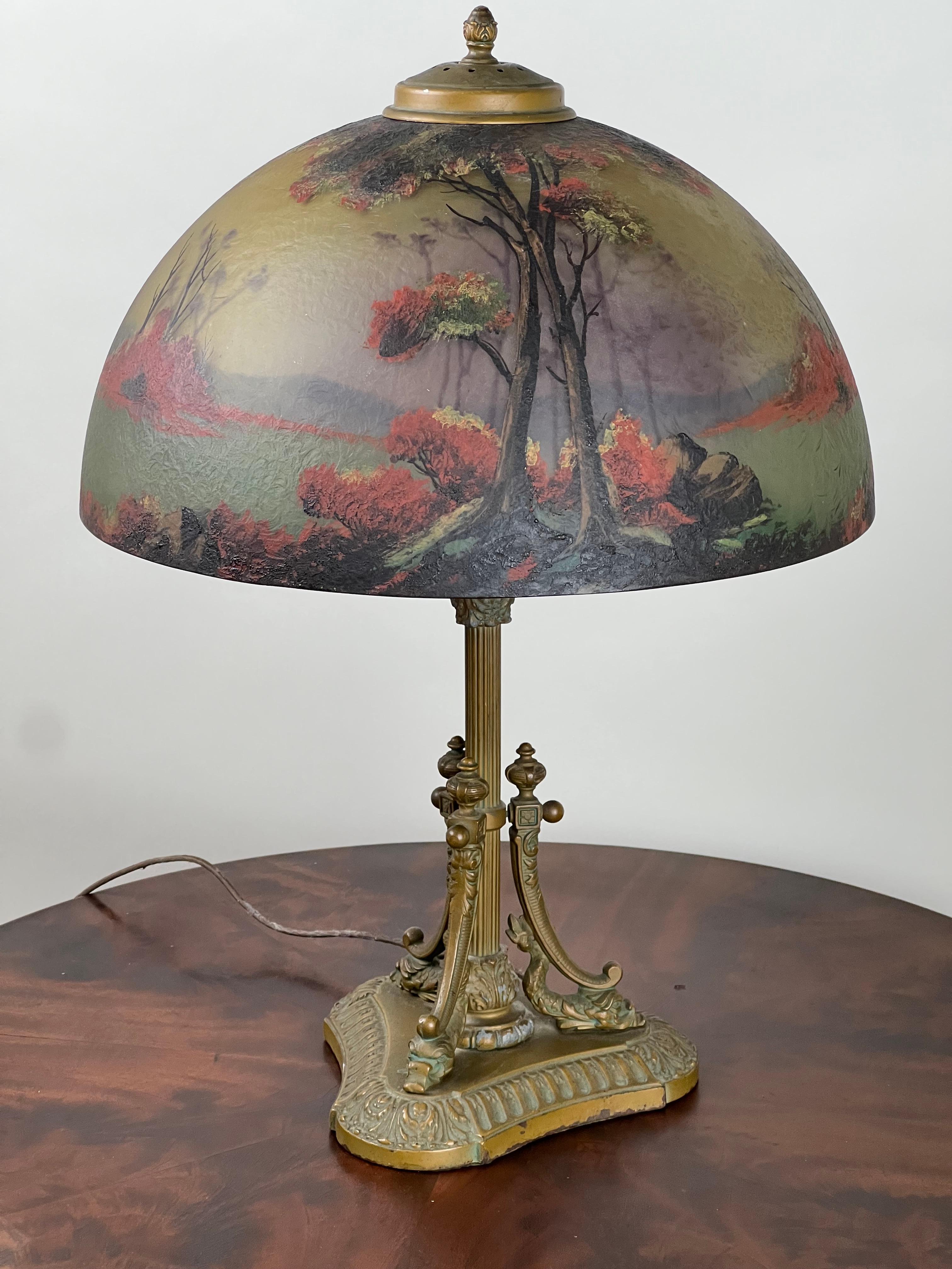 Antique Phoenix School Arts and Crafts Reverse Painted Lamp c. 1920 In Good Condition For Sale In Westfield, MA