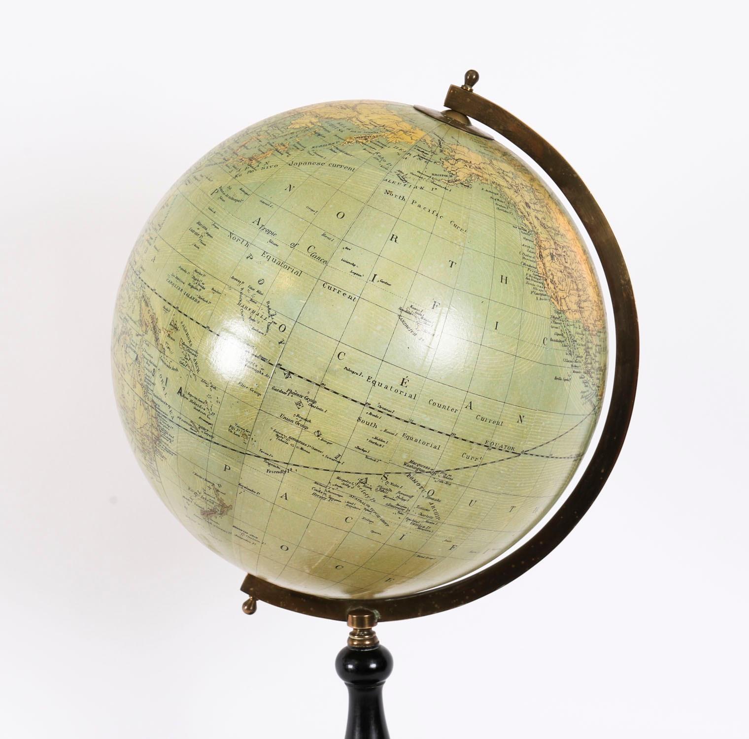 Antique Physical and Political Library Globe Merzbach & Falk Brussels Dated 1881 In Good Condition For Sale In London, GB