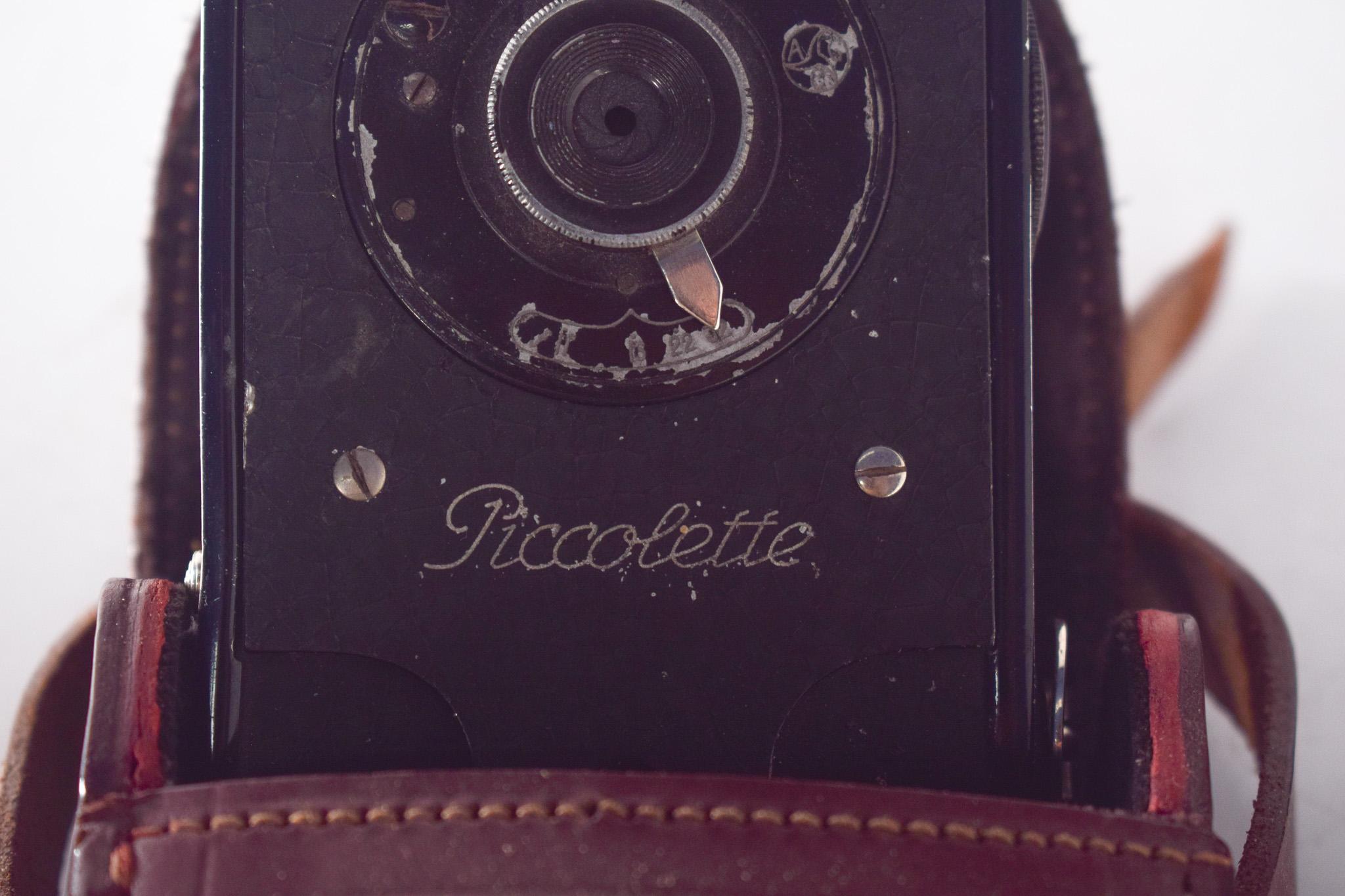 German Antique Piccolette Camera with Leather Case For Sale