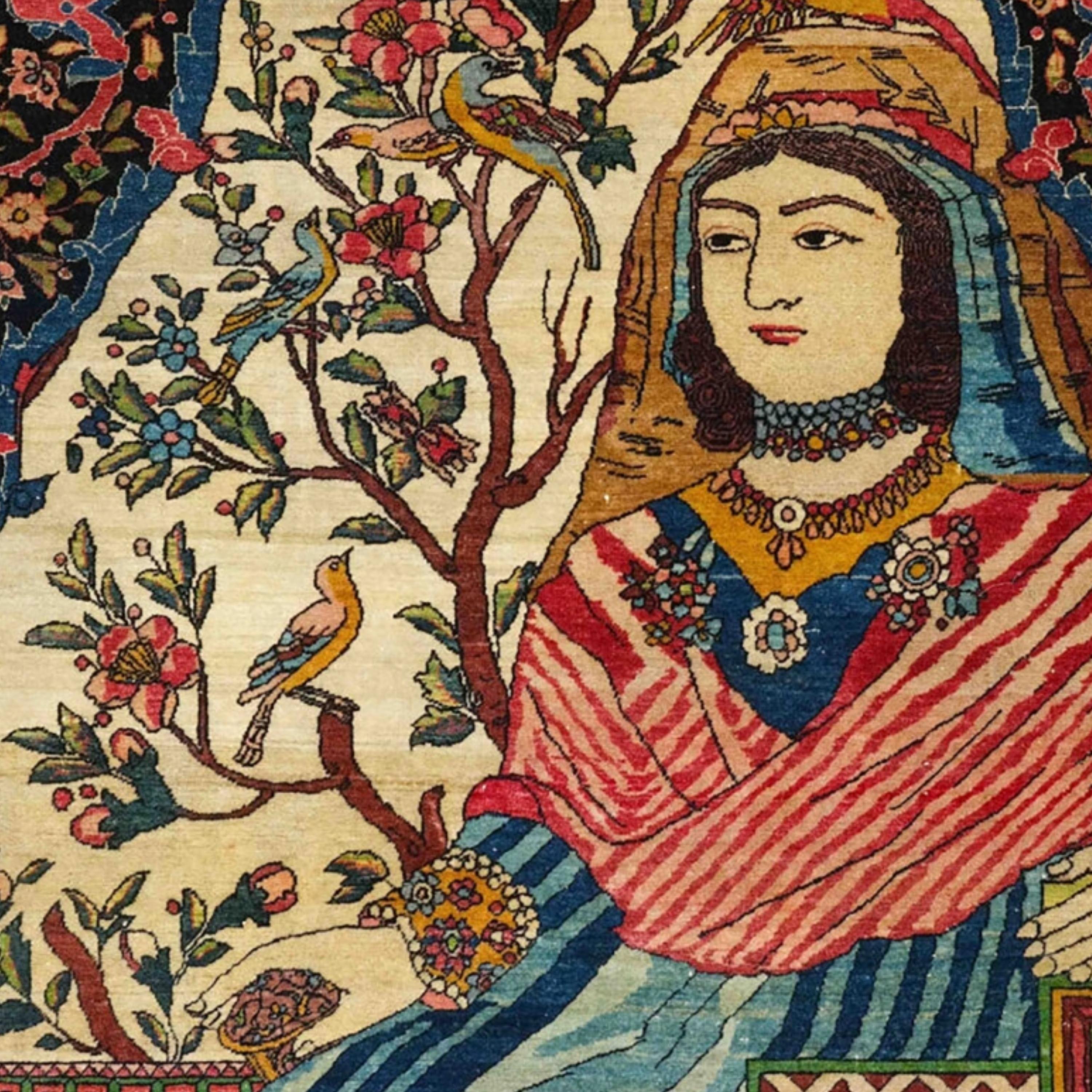 Persian Antique Pictorial Esfahan Rug - Late of the 19th Century Picturial Esfahan Rug For Sale