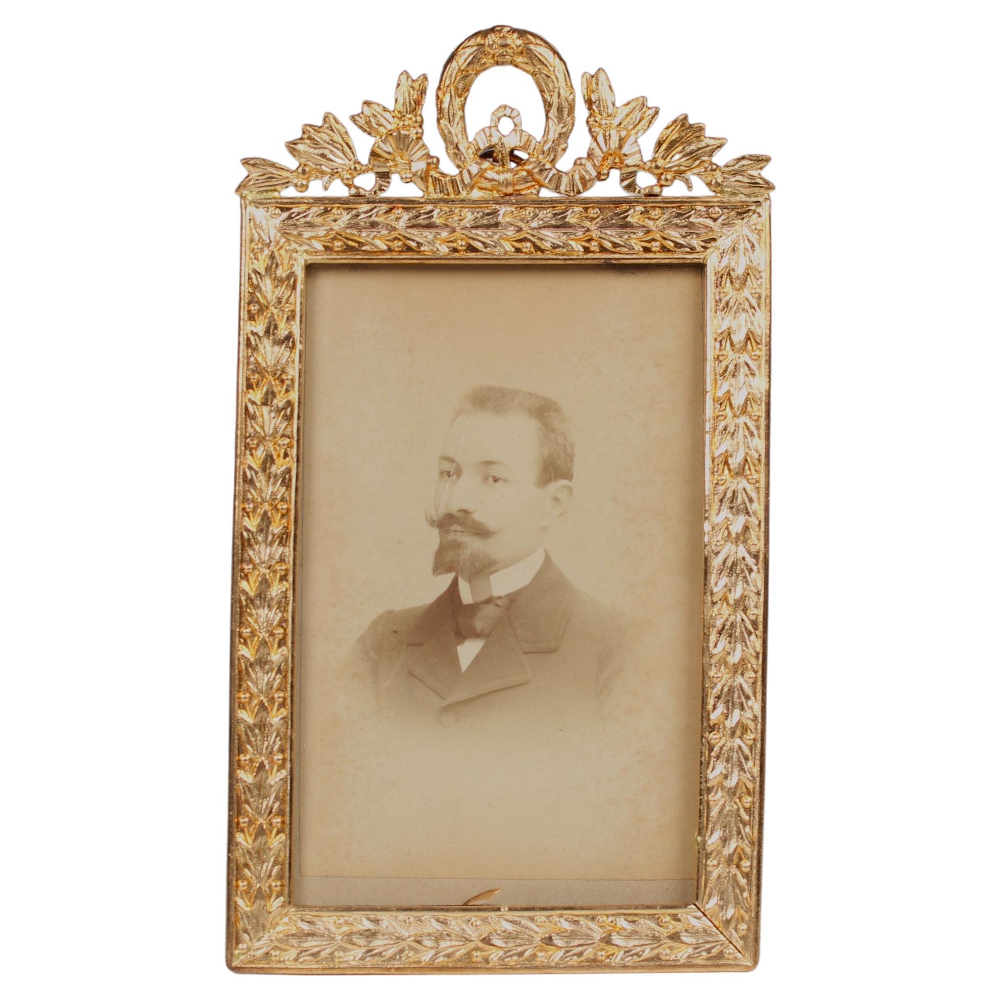 Cadre photo ancien, laiton, années 1880, France, Bronze Dorée, 6 x 9 cm