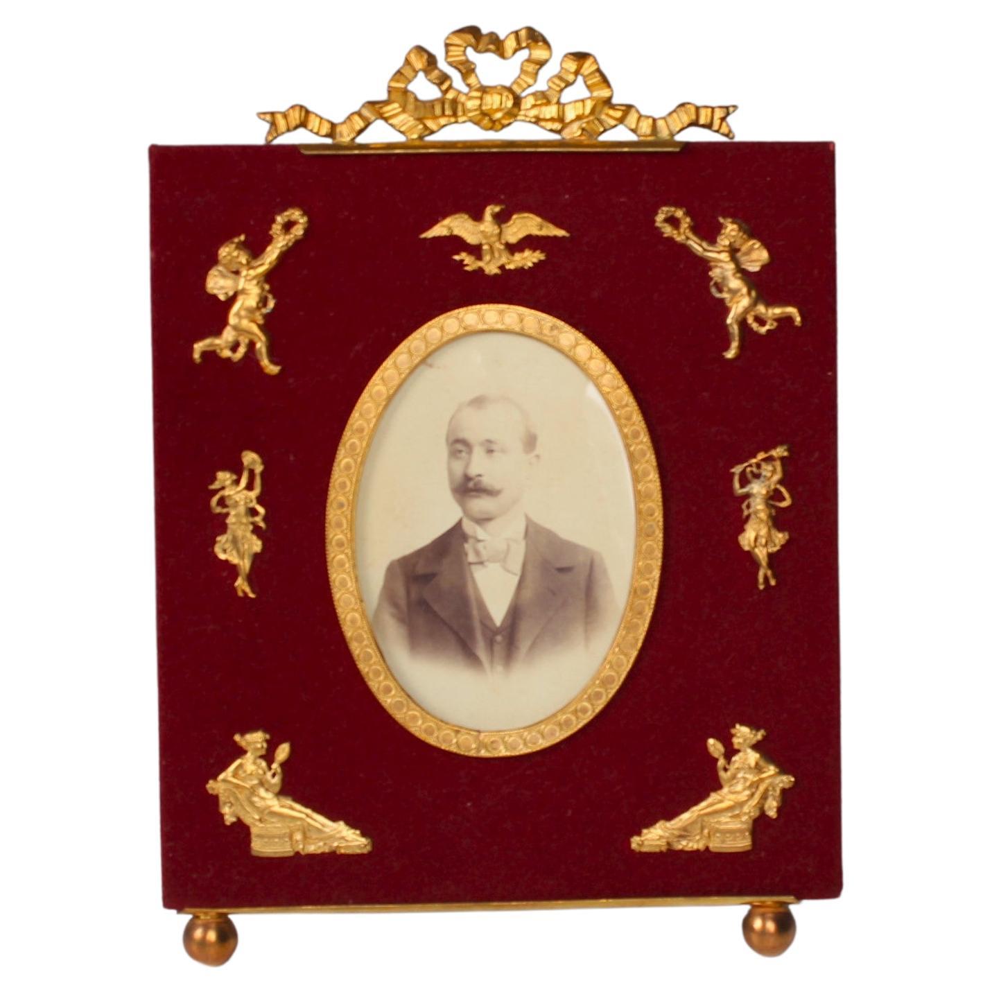 Antique Picture Frame, Bronze Dorée, France, Late 19th Century, 8 x 11 cm For Sale