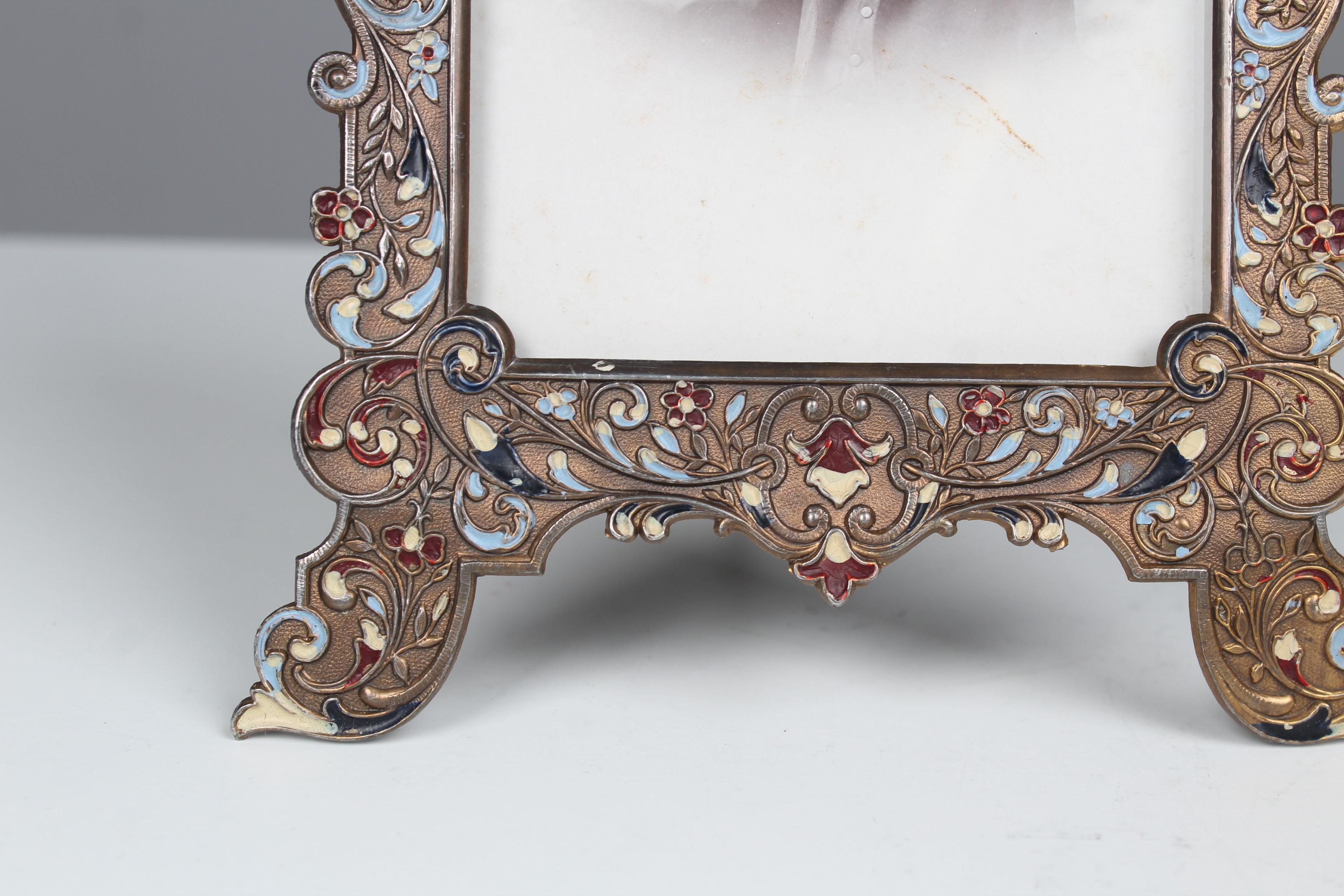 Antique Picture Frame, France, Painted Iron, Late 19th Century, 10 x 14 cm For Sale 1