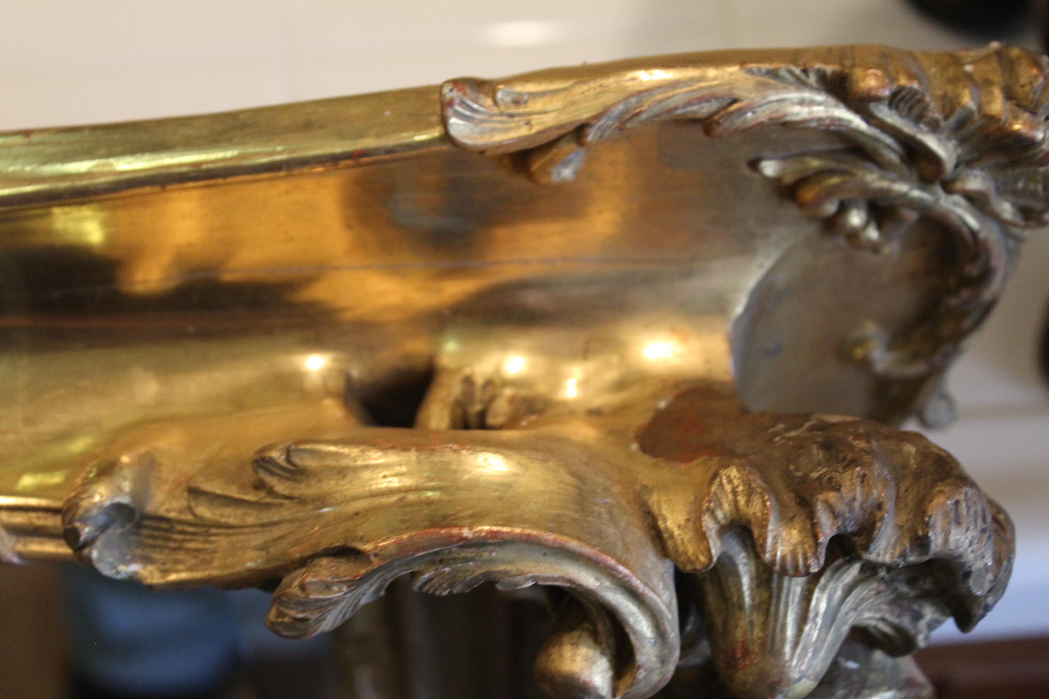 20ième siècle Grand cadre-photo français ancien, feuille d'or transformé en un  Miroir maintenant en vente