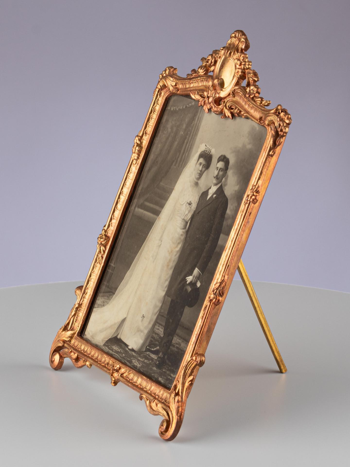 French Antique Picture Frame, Baroque Style, France, Circa 1860, 10 x 14 cm For Sale