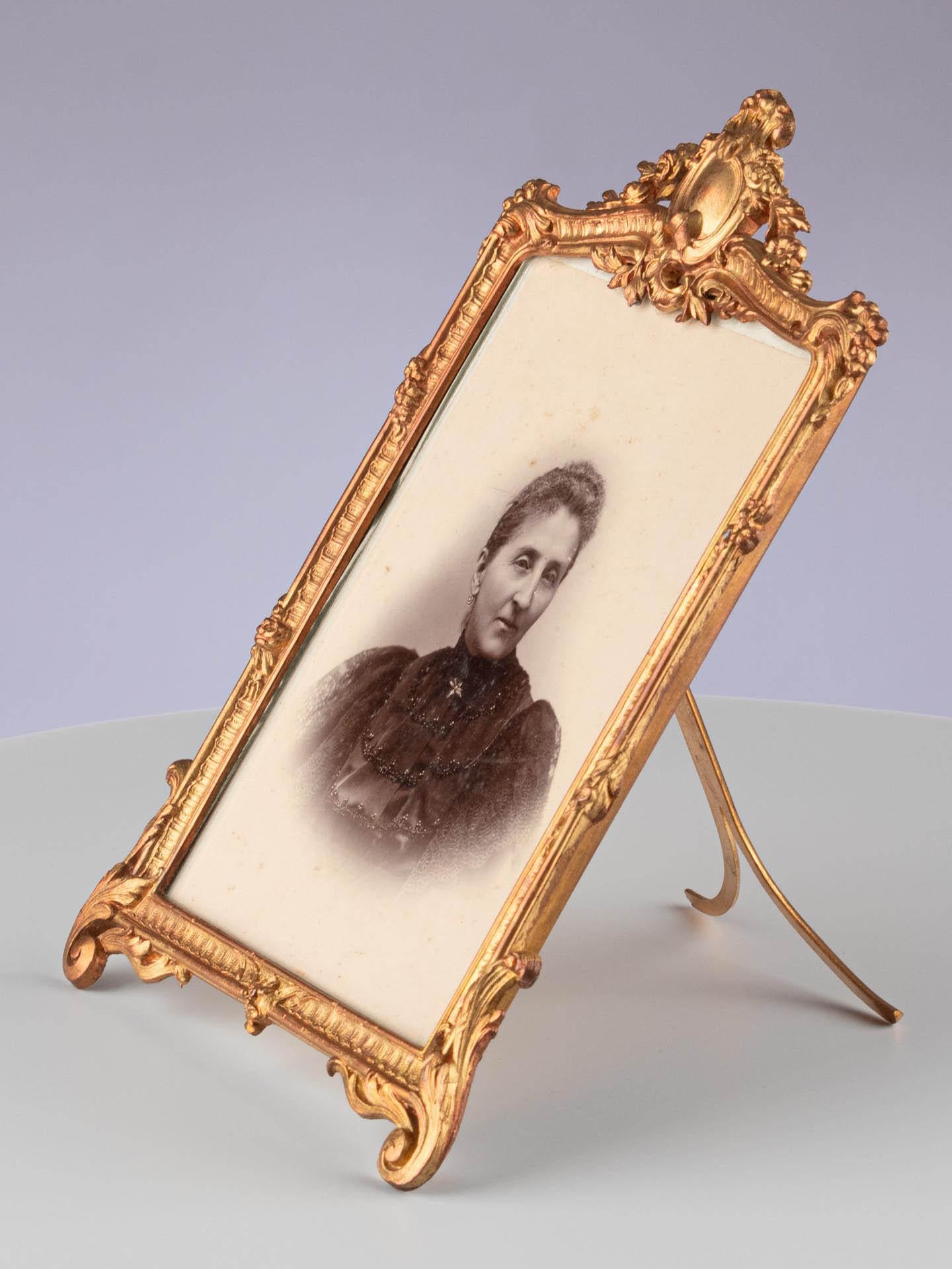 French Antique Picture Frame, Baroque Style, France, Circa 1860, 10 x 14 cm For Sale