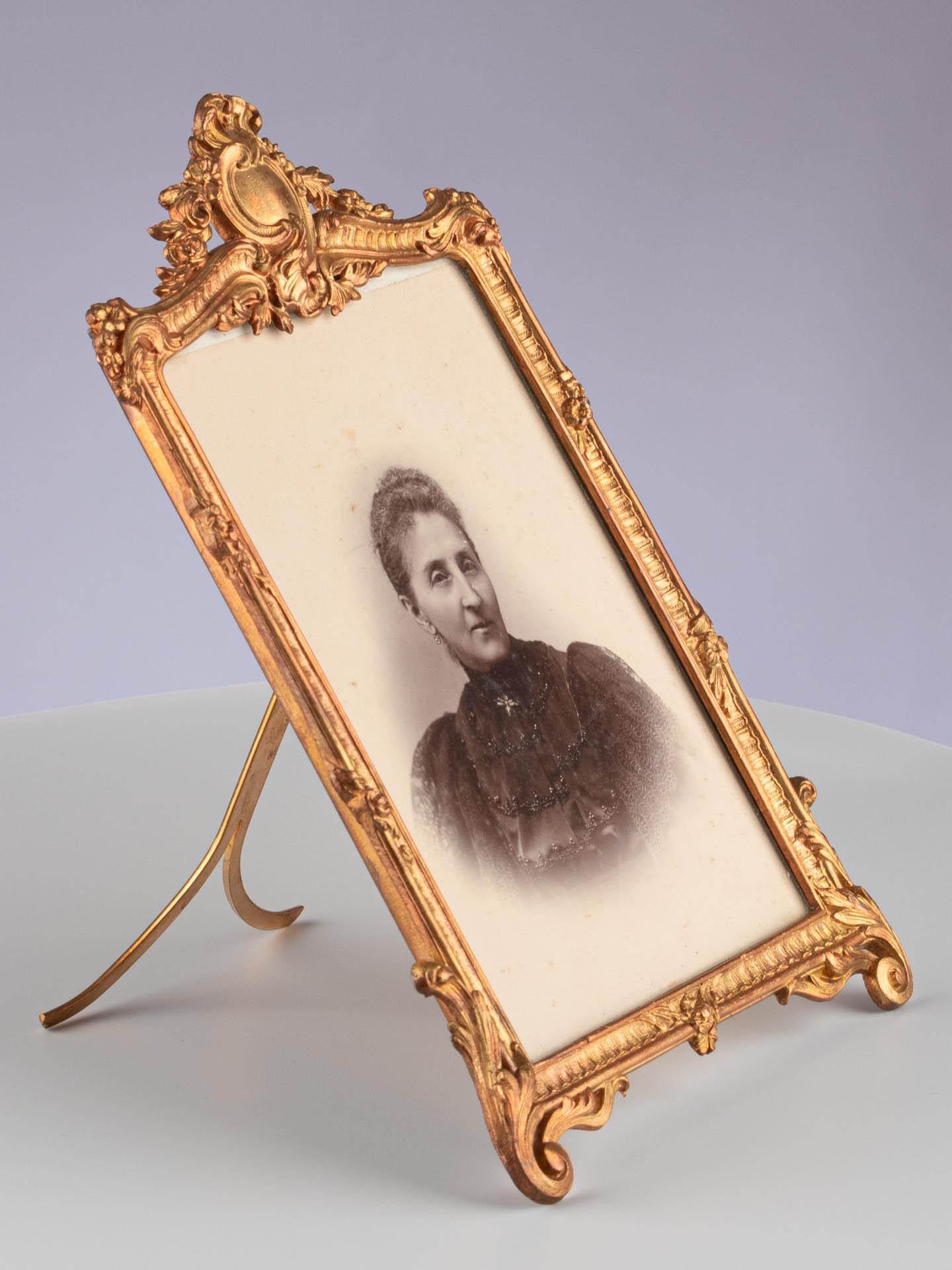 19th Century Antique Picture Frame, Baroque Style, France, Circa 1860, 10 x 14 cm For Sale