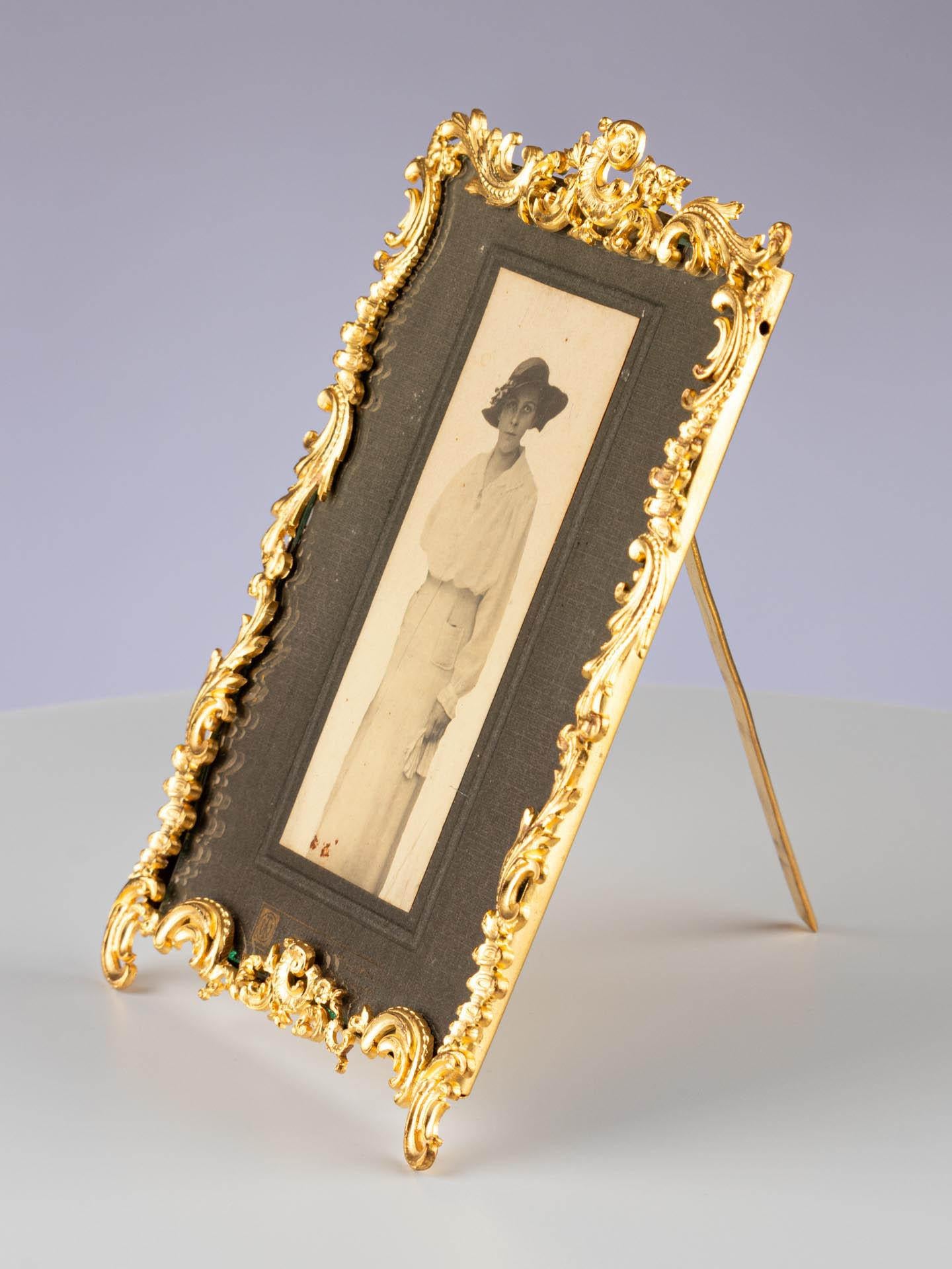 French Antique Picture Frame, France, Circa 1900, 10 x 13 cm For Sale