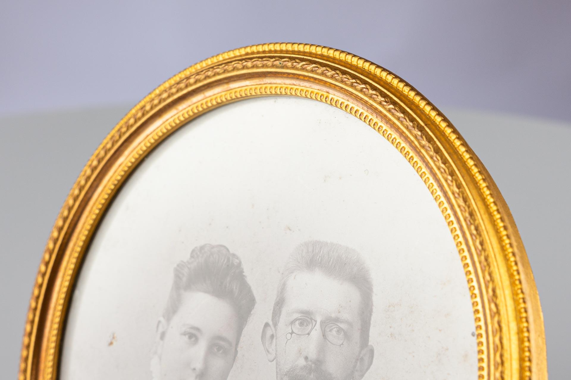 19th Century Antique Picture Frame, Photo Frame, France, Circa 1880, 8 x 8 cm For Sale