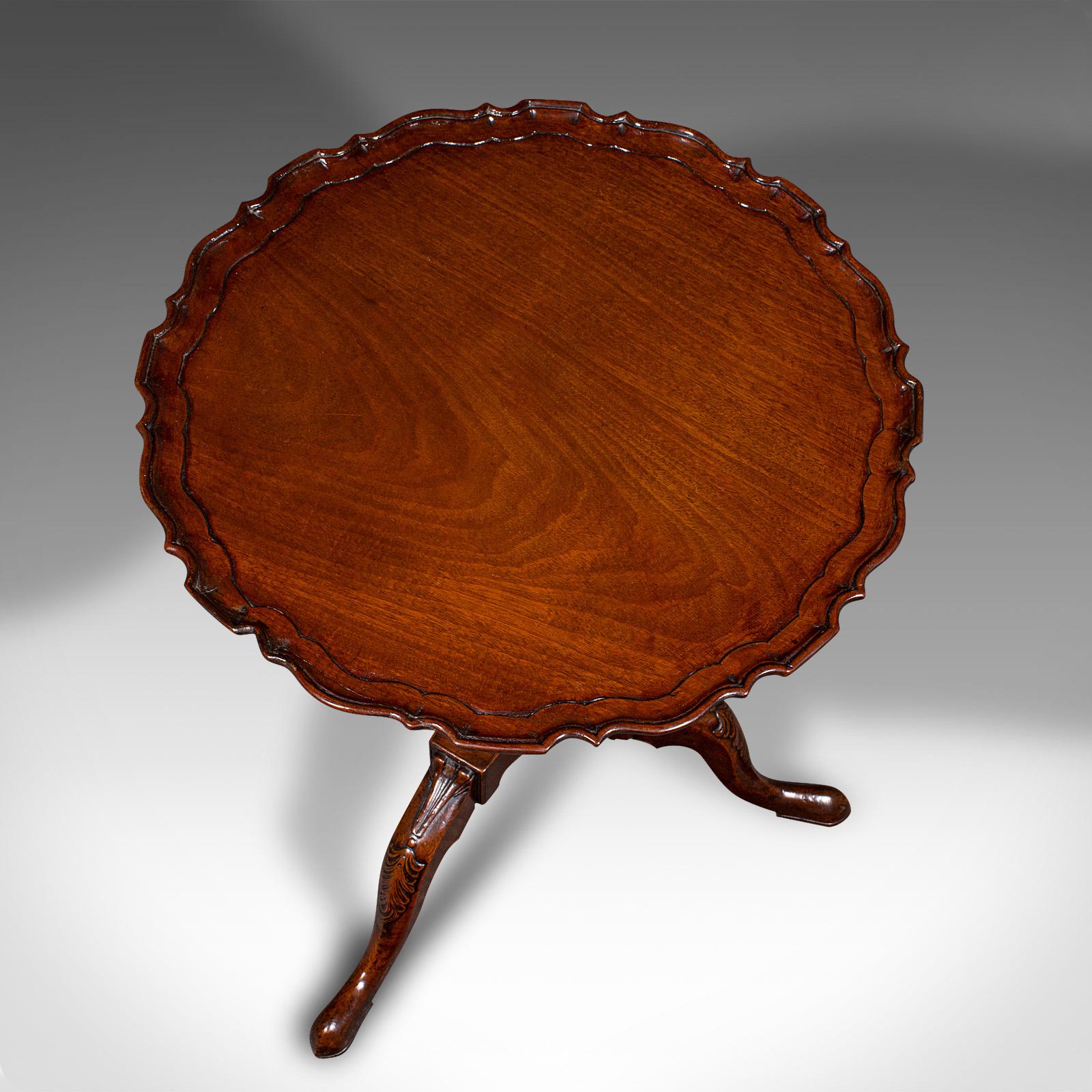 19th Century Antique Pie Crust Side Table, English, Walnut, Wine, Lamp, Victorian, Circa 1850