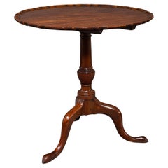 Tavoli da dessert georgiani e tavoli inclinabili