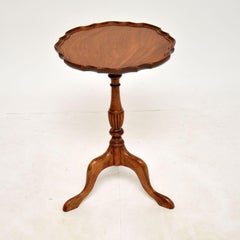 Antique Pie Crust Wine Table