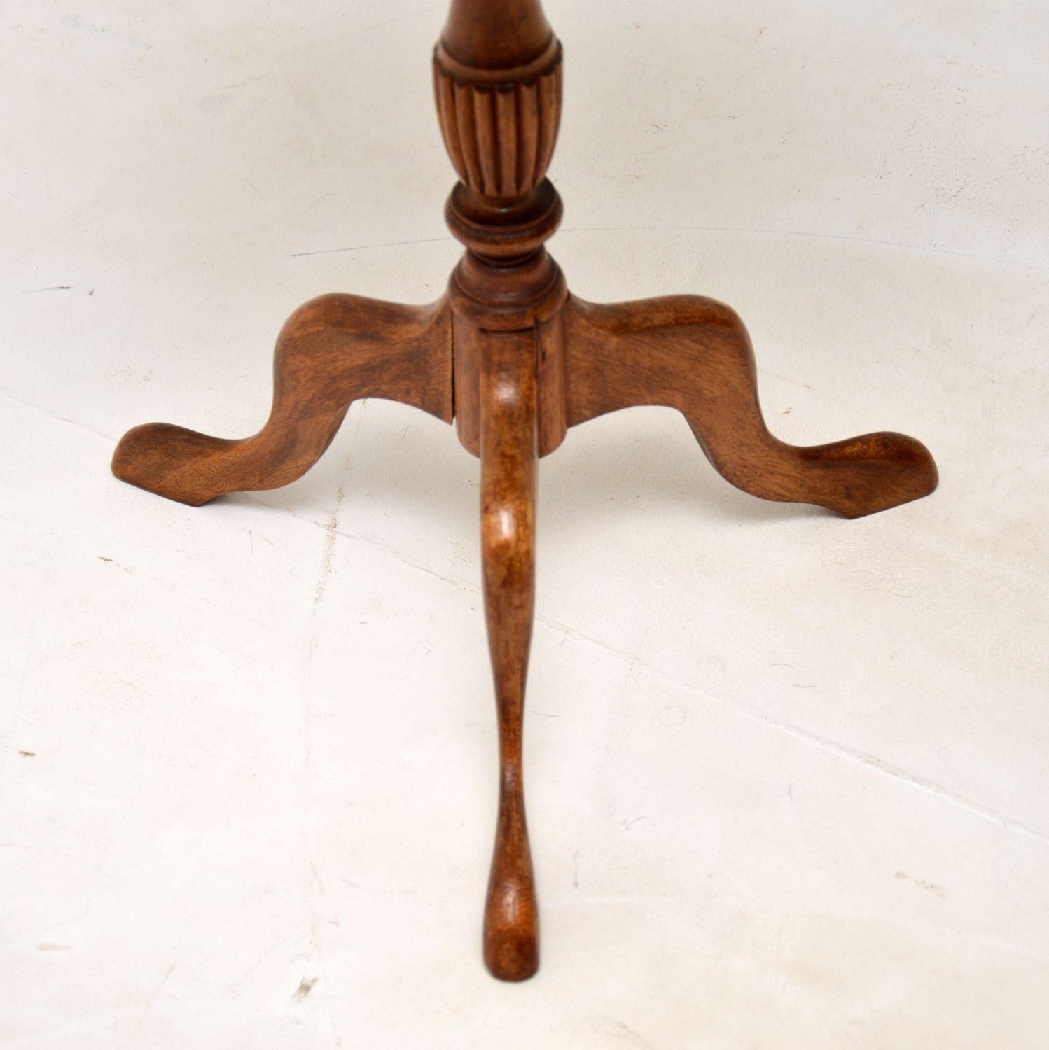 English Antique Pie Crust Wine Table