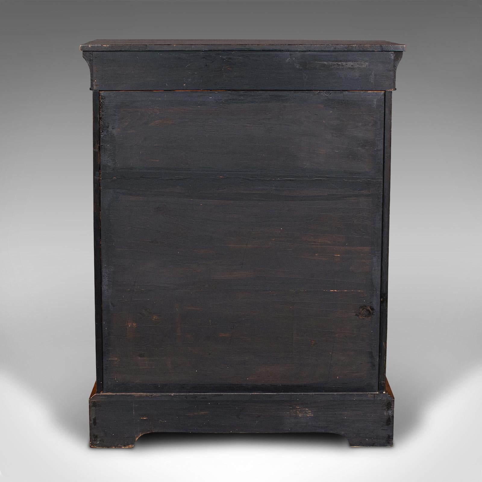 XIX secolo Antico mobile a molo, noce inglese, libreria smaltata, credenza da esposizione, Regenza in vendita
