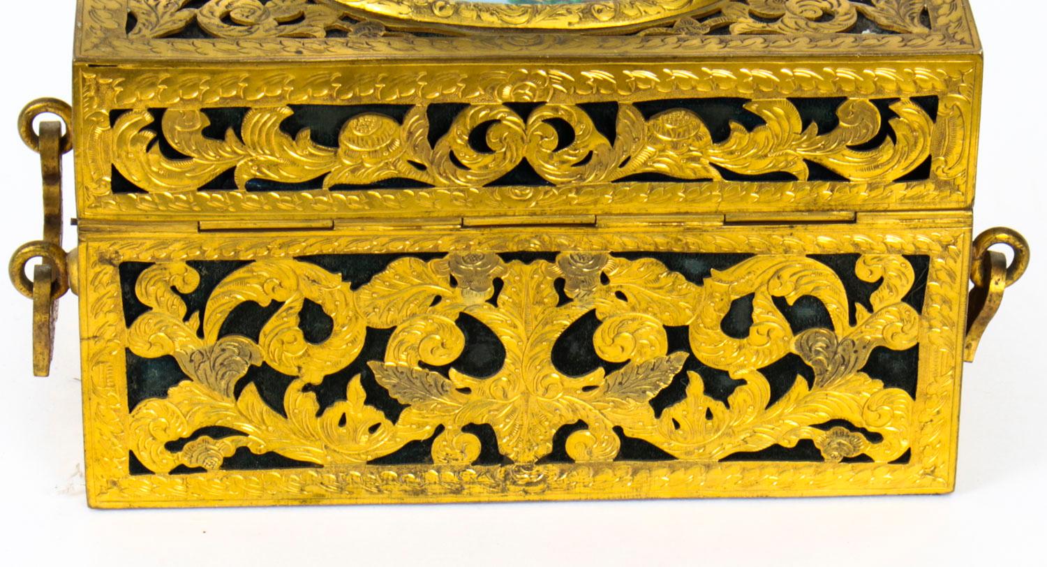 Antike antike Palais Royal Porzellan-Koffer mit durchbrochenem Messing, 19. Jahrhundert im Angebot 8