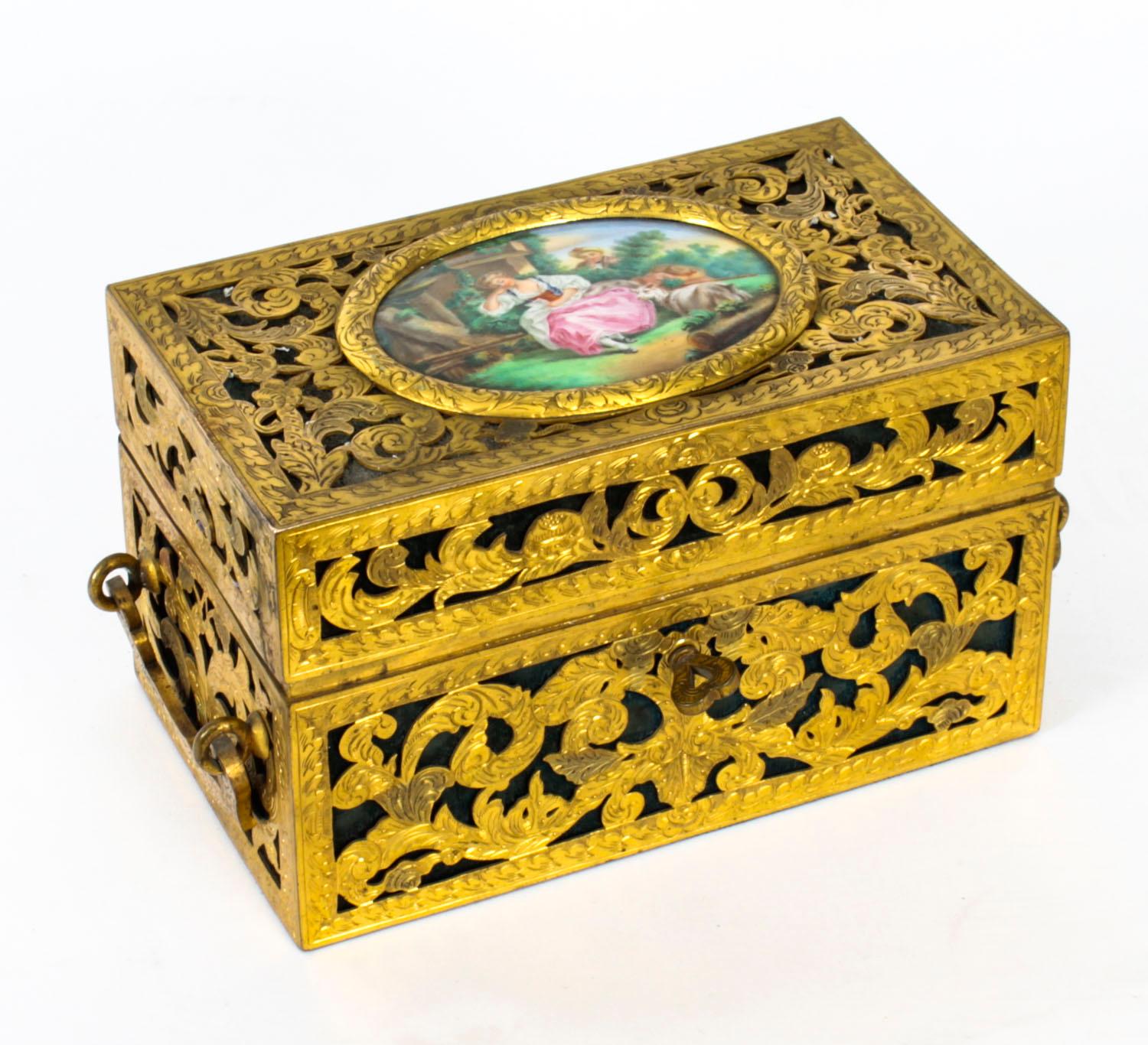 Antike antike Palais Royal Porzellan-Koffer mit durchbrochenem Messing, 19. Jahrhundert im Angebot 2