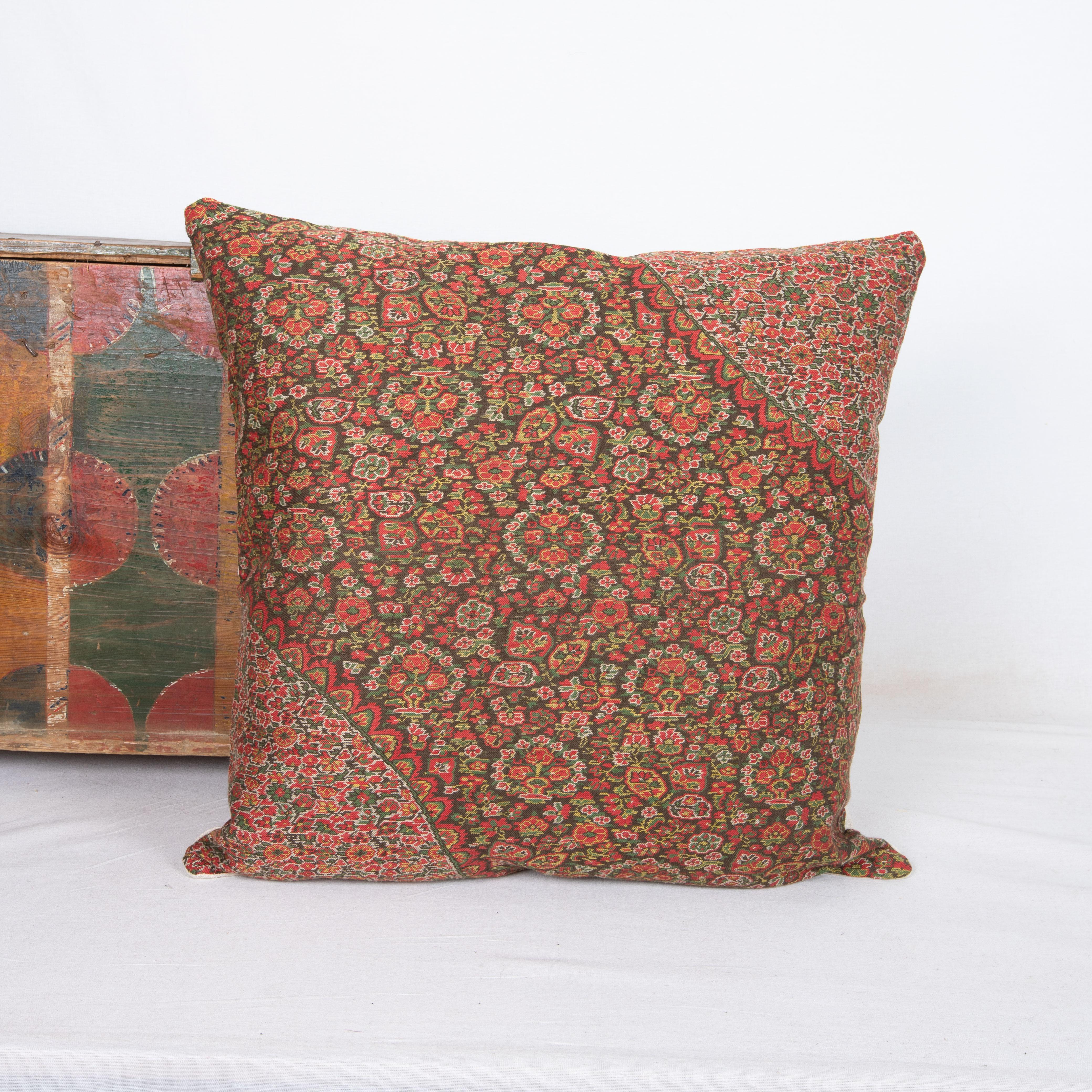 Antique Pillow Cover Made from a European Wool Paisley Shawl, L 19th/ E.20th C. For Sale 1