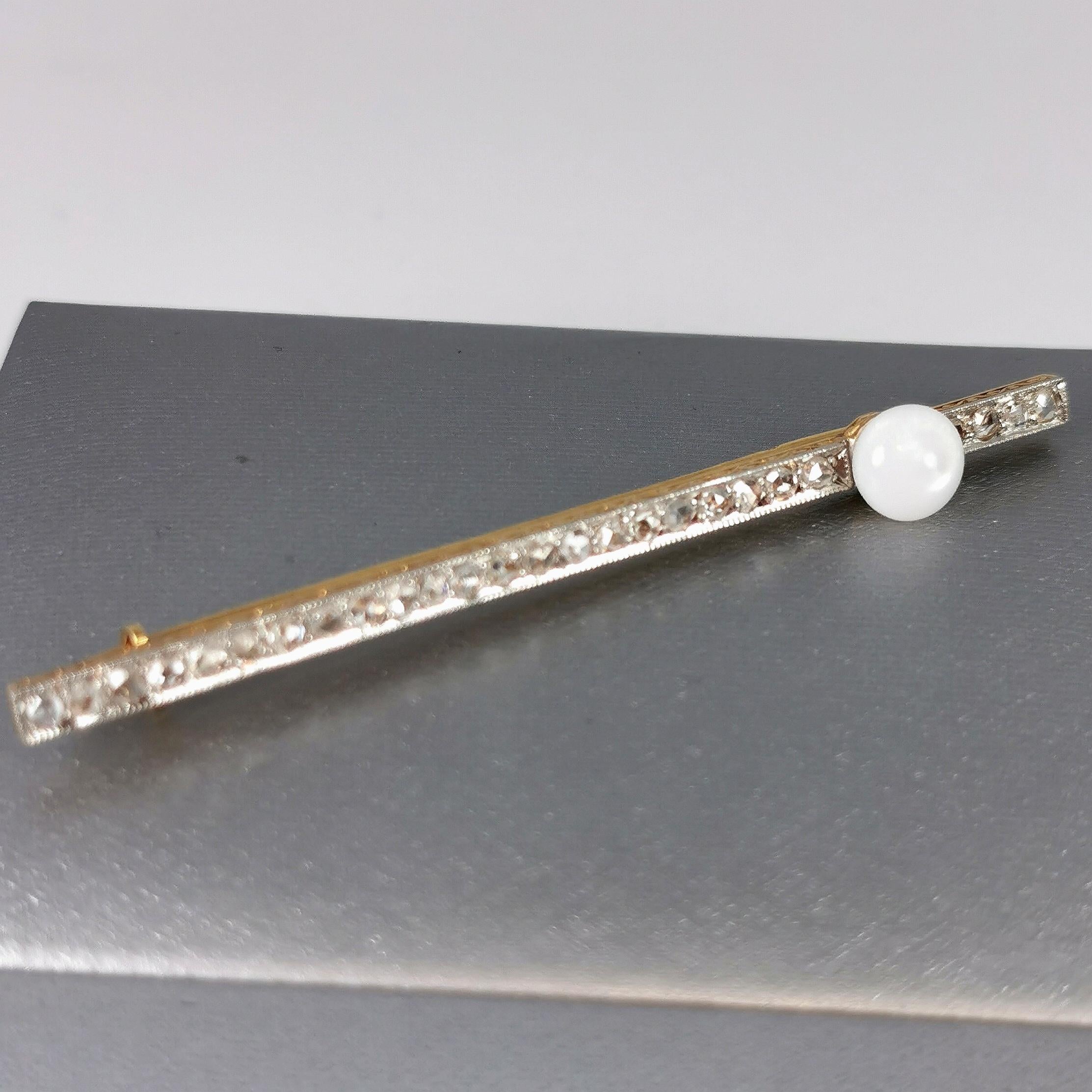 Antike Anstecknadel 2. 10 Karat natürliche Muschelperlen-Diamanten im Rosenschliff (Art nouveau) im Angebot