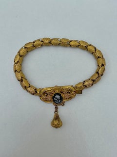 Antique Pinchbeck Sardonyx Flower Bracelet