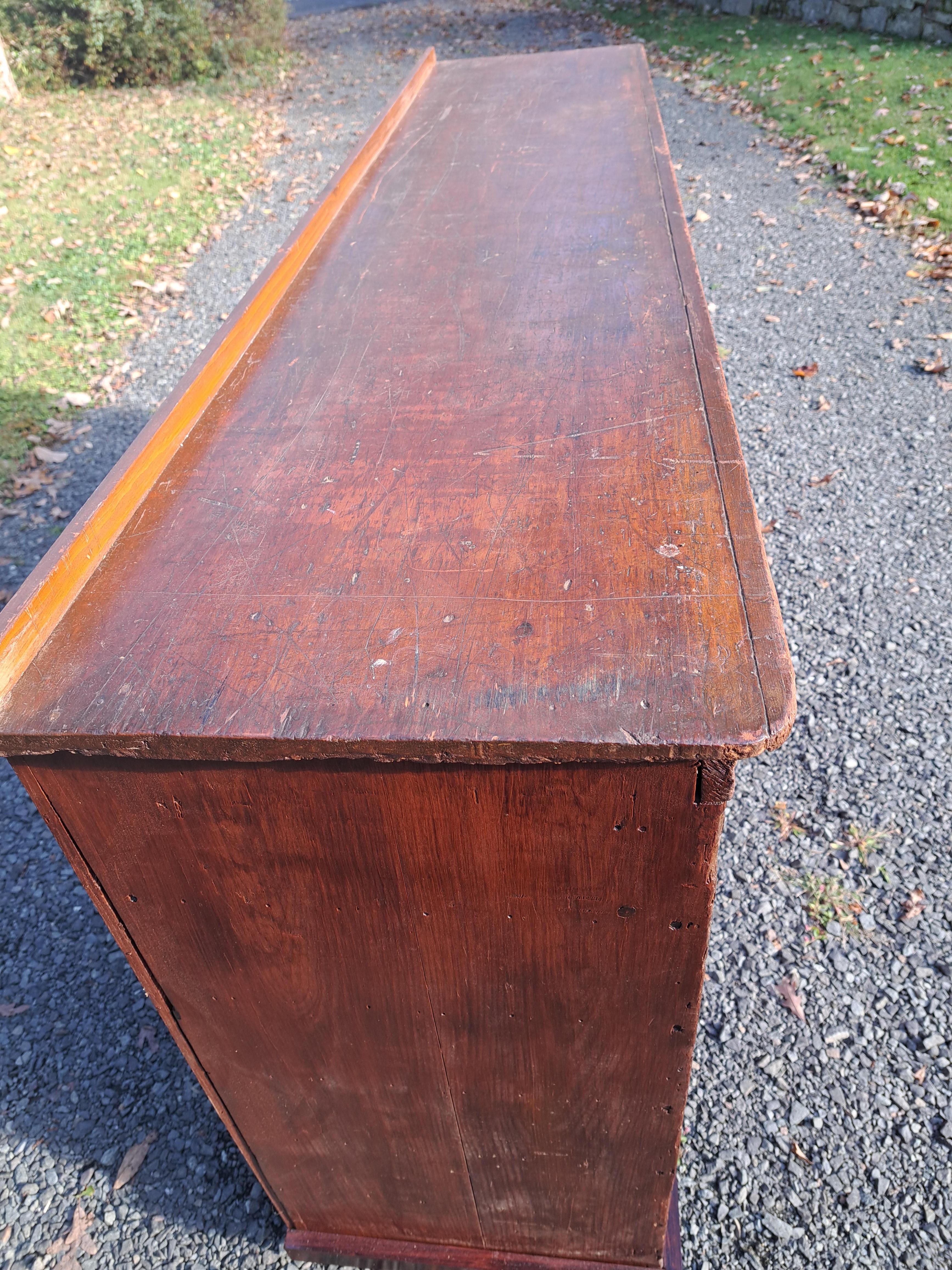 Ancien cabinet d'apothicaire en pin à 54 tiroirs en vente 9