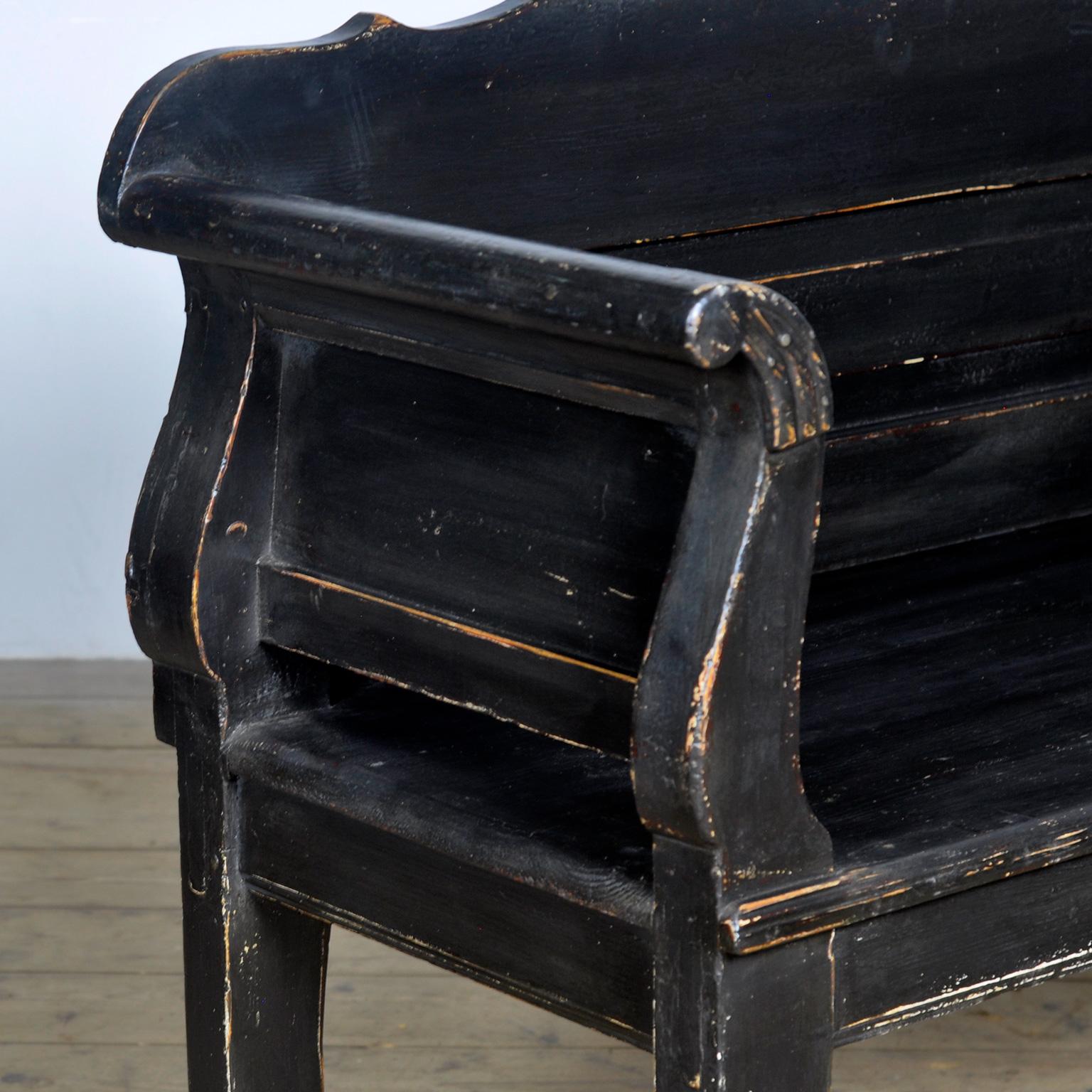 Antique pine bench, 1900s 4