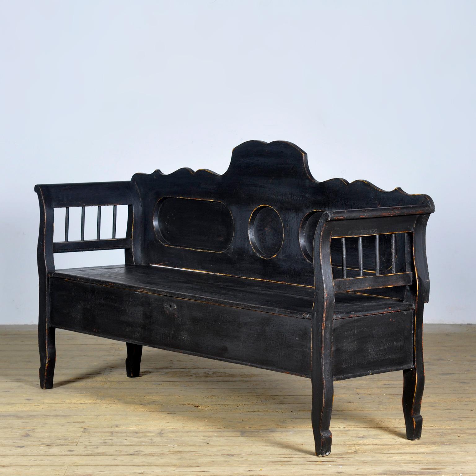 Hongrois Banc en pin ancien, années 1900 en vente