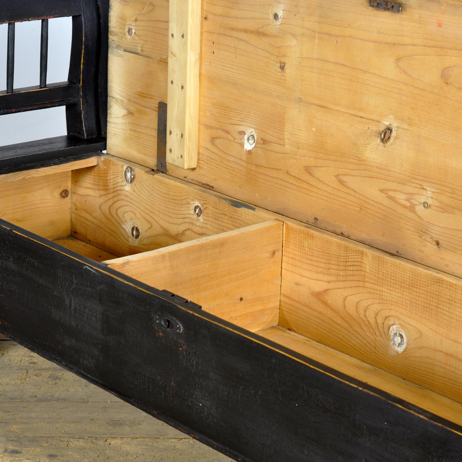 Banc en pin ancien, années 1900 Bon état - En vente à Amsterdam, Noord Holland