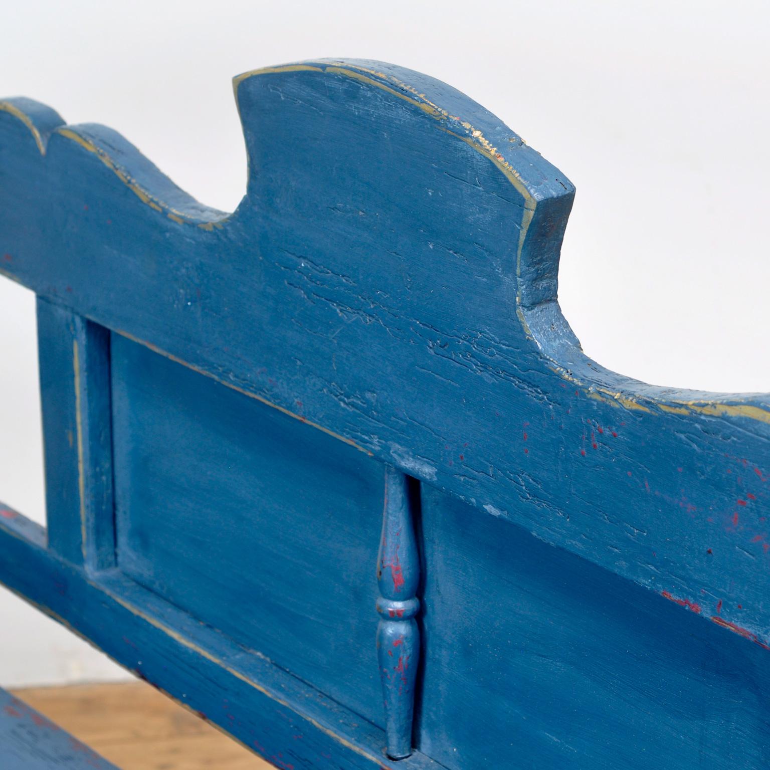 Antique Pine Bench, 1920s For Sale 1
