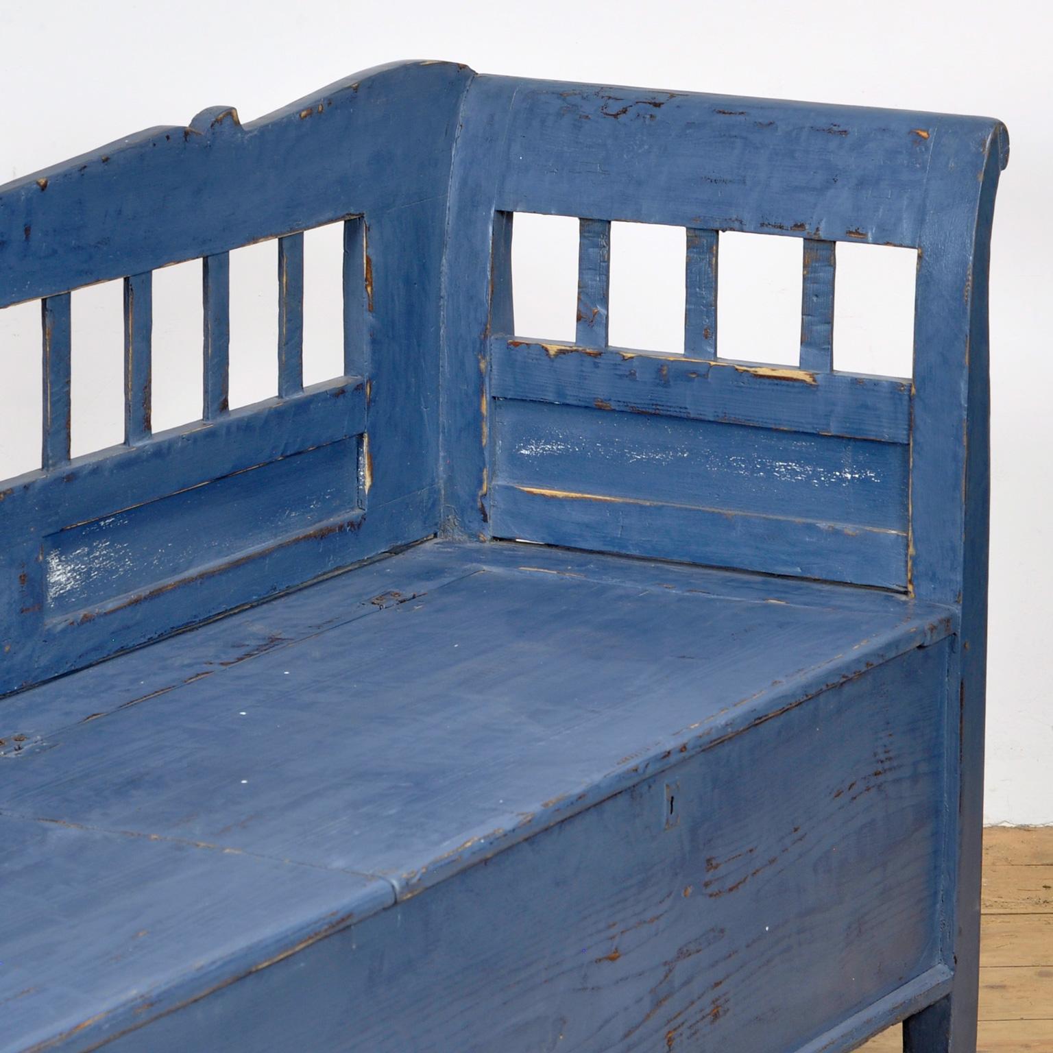 Antique Pine Bench, 1920s 2