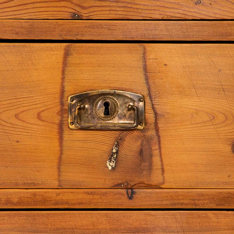 Wood Antique Pine Bow Front Chest of 4 Drawers
