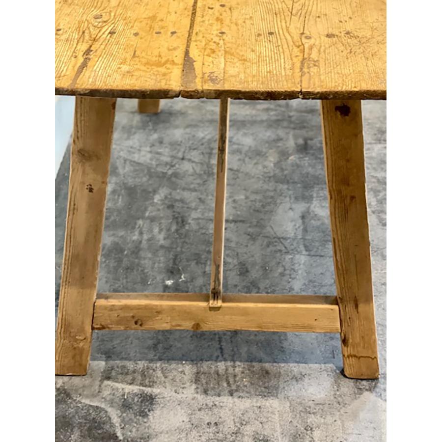 Table à tréteaux antique en pin croisé, FR-1164 en vente 7