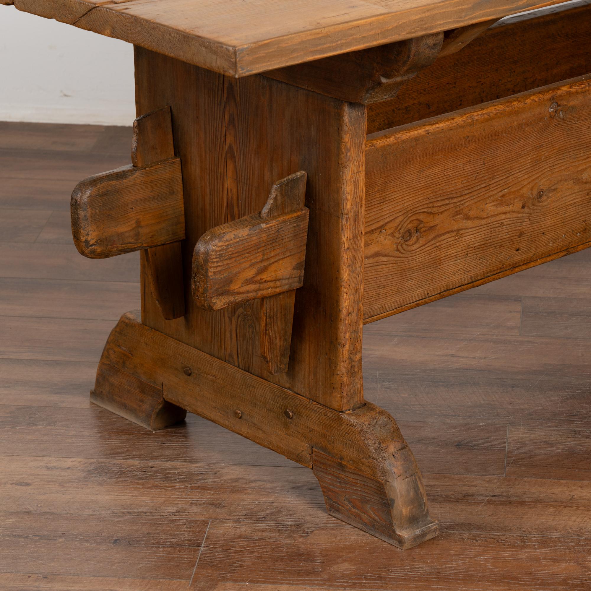 Antique Pine Farm Kitchen Dining Table, Sweden circa 1800-20 In Good Condition For Sale In Round Top, TX