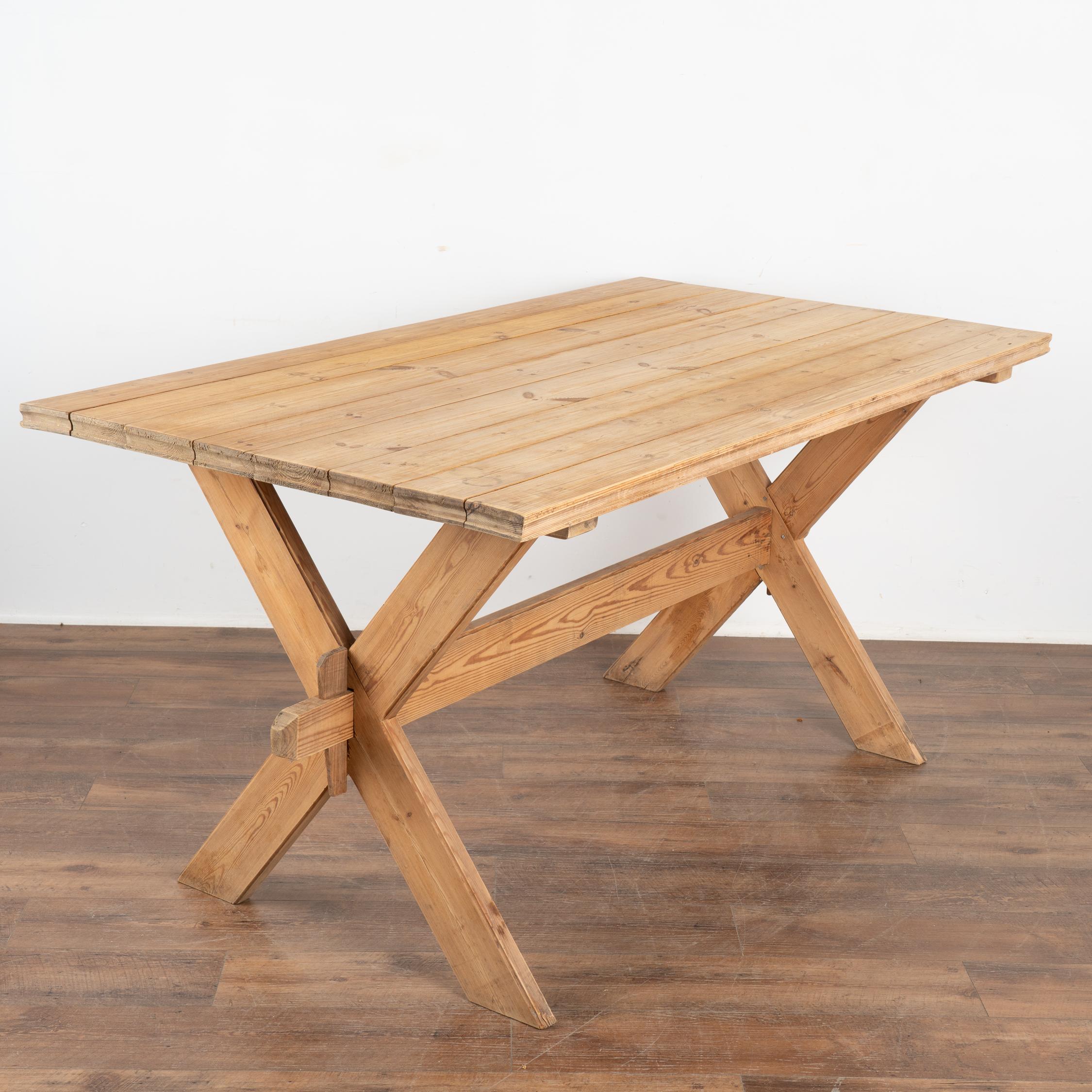 Antique Pine Farm Table Dining Table with Trestle Base, Hungary circa 1880 For Sale 2