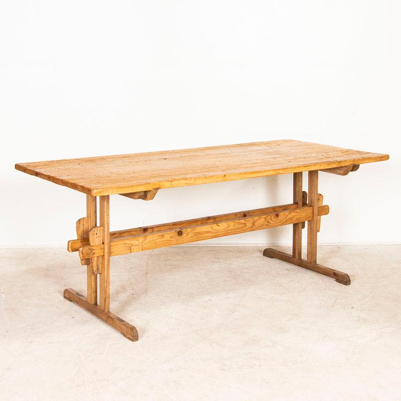 Antique Pine Farm Trestle Table Dining Table In Good Condition In Round Top, TX