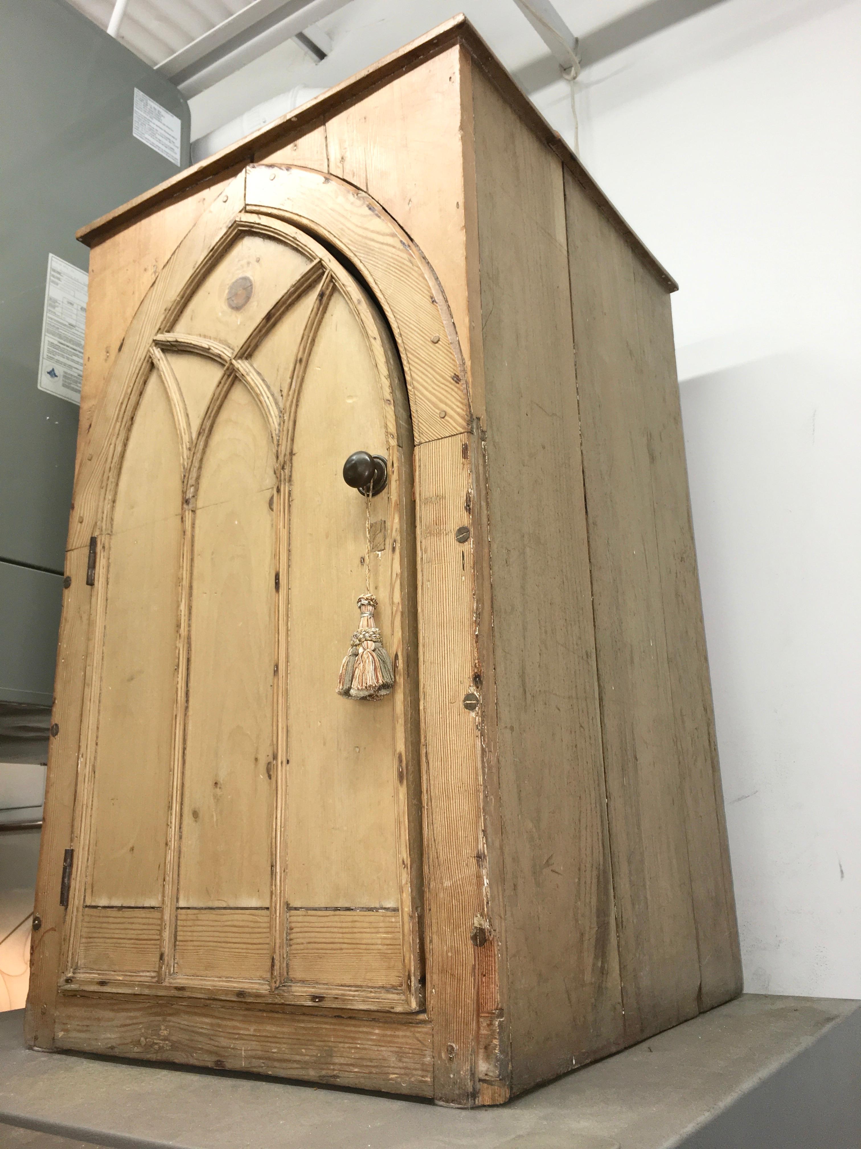 Gothic Cabinet in Knotted Pine 3