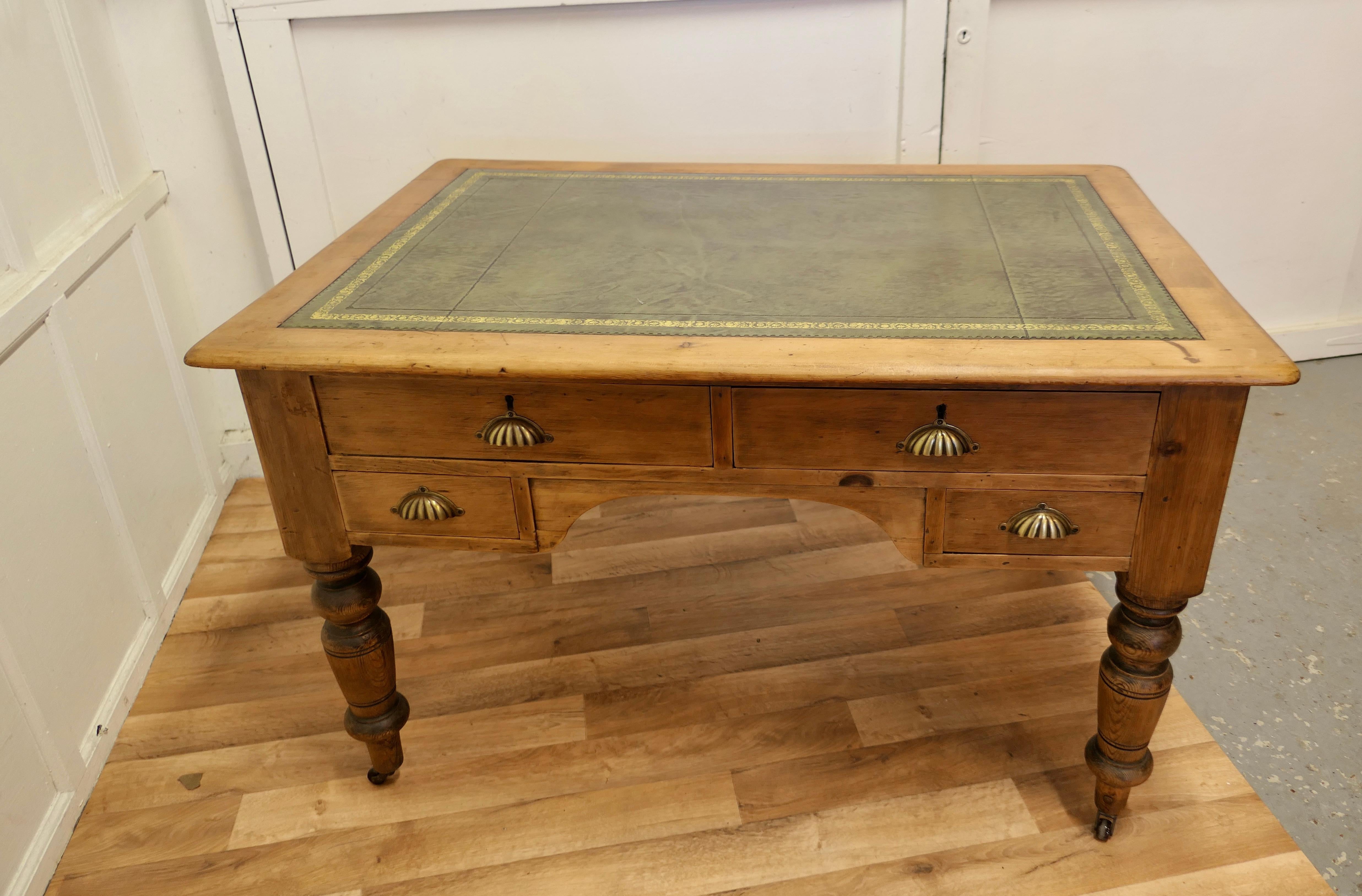 Antique Pine Leather Top Partners Desk, Library Table In Good Condition For Sale In Chillerton, Isle of Wight