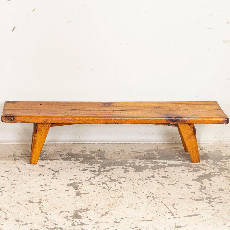 County charm and function meld together in this low-seated pine bench from Sweden. At only 10.5